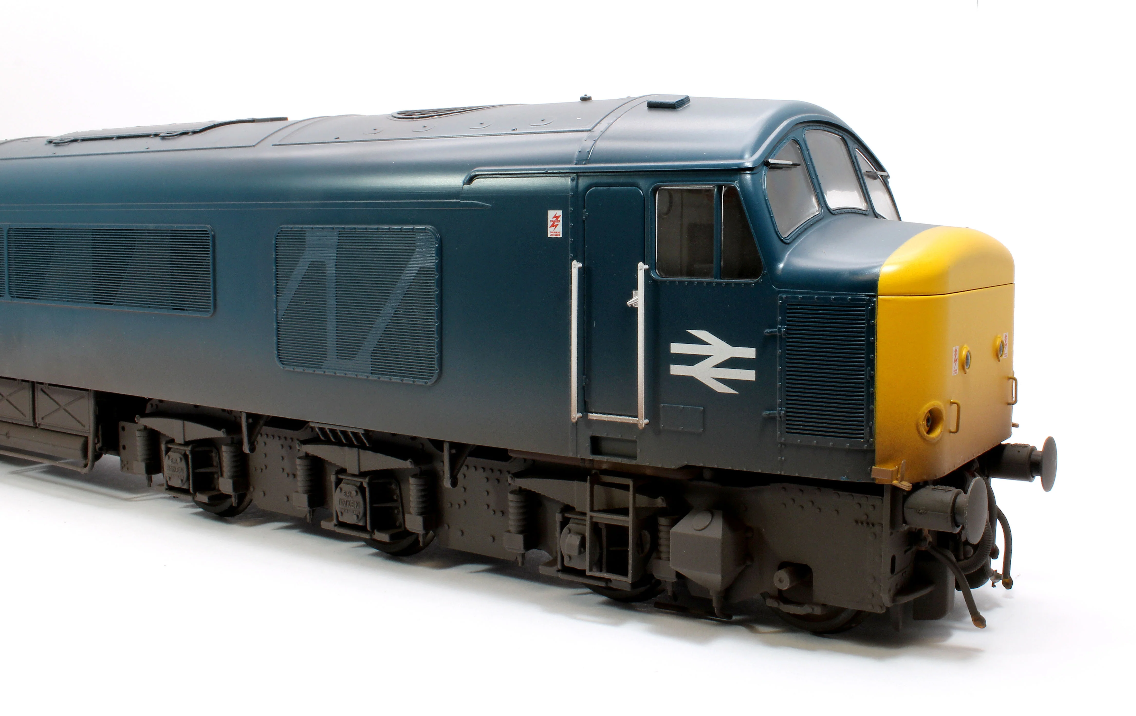4522 Class 45/0 45033 ‘Sirius’ BR blue Diesel Locomotive - Weathered - Image 9