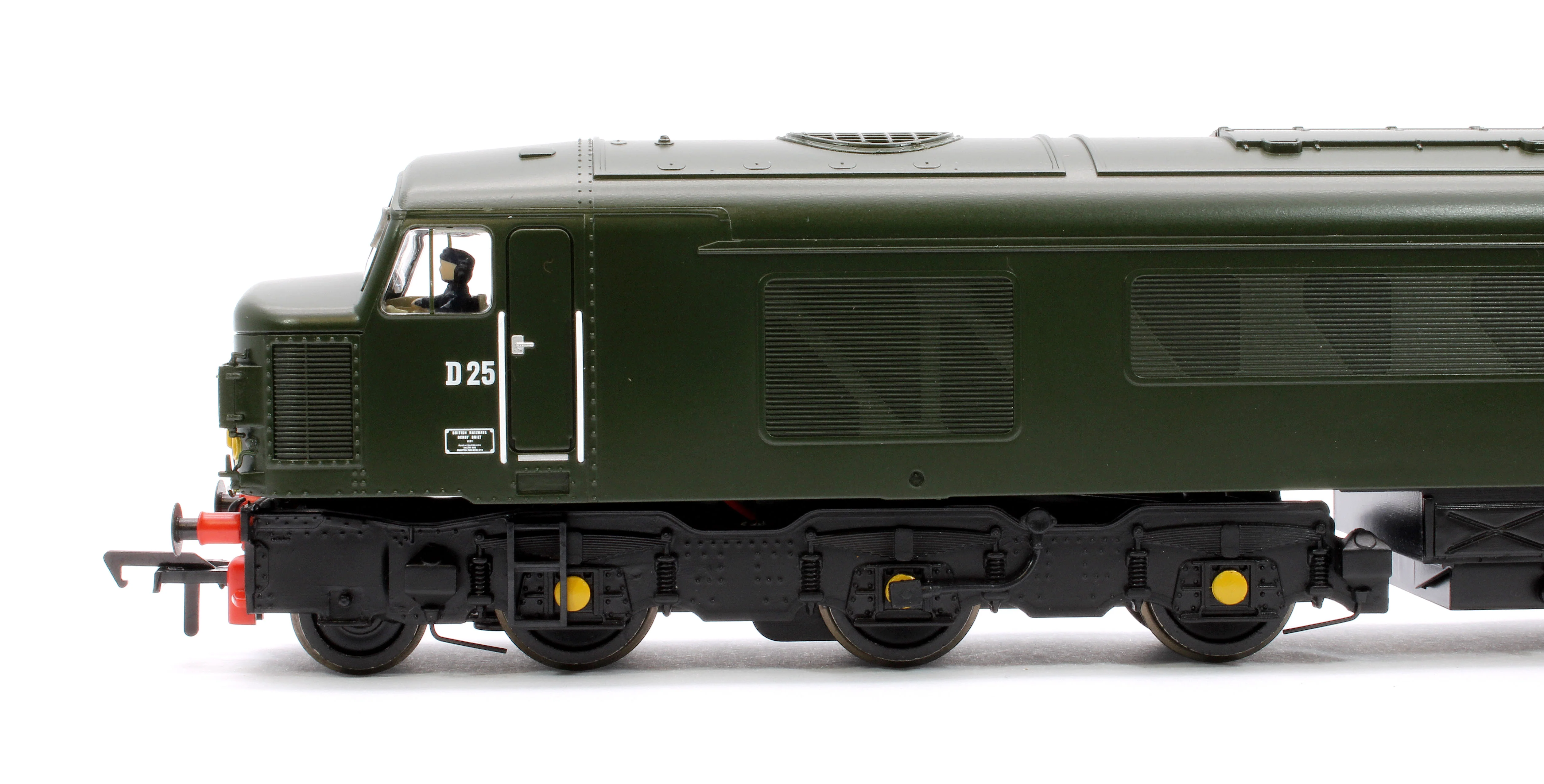 32-679ASF Class 45 Split Headcode D25 BR Plain Green (Small Yellow Panels) Diesel Locomotive - DCC Sound - Image 6