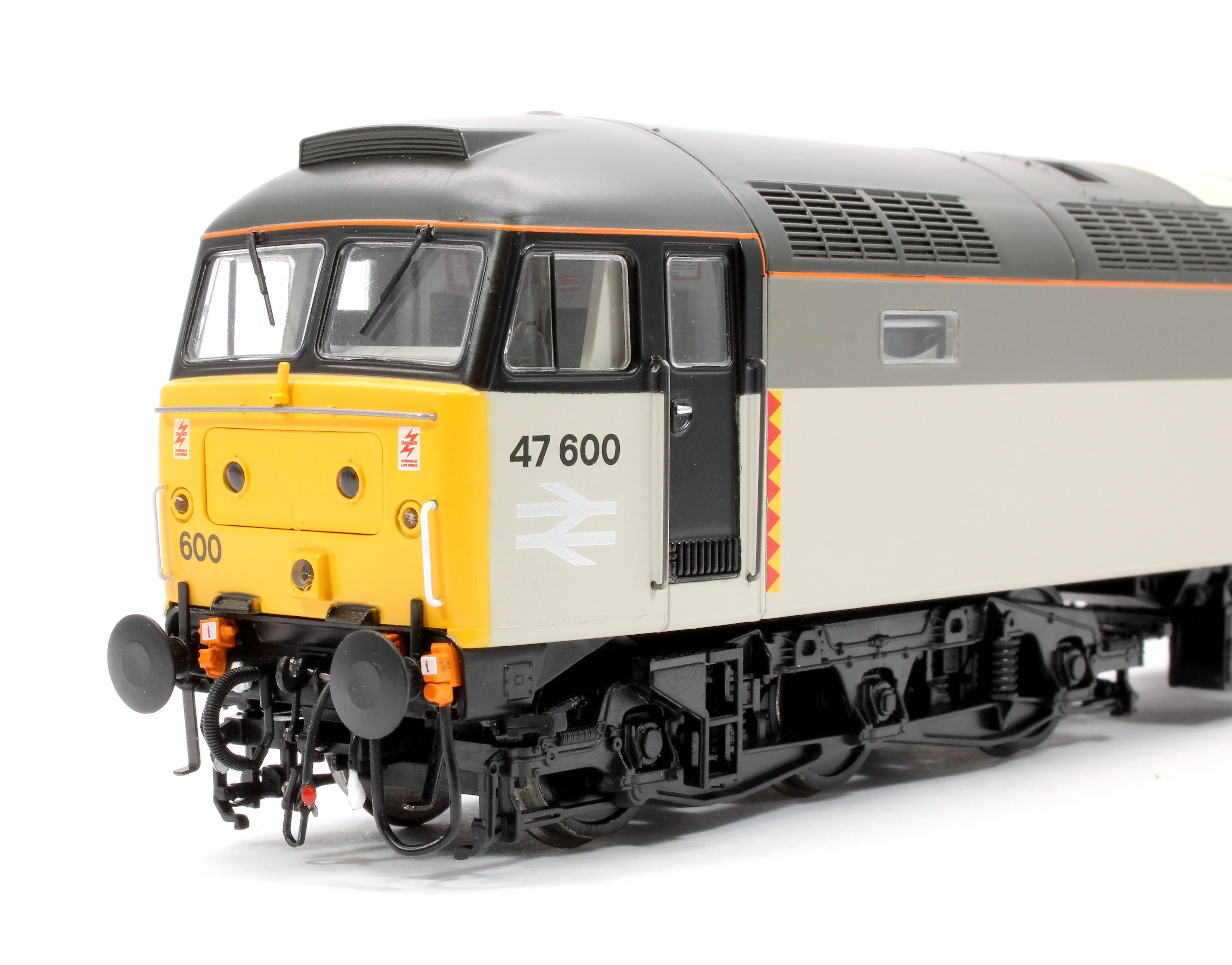 GM4240224 Class 47 600 'Dewi Saint/Saint David' Railfreight Distribution Diesel Locomotive - DCC Sound - Image 8