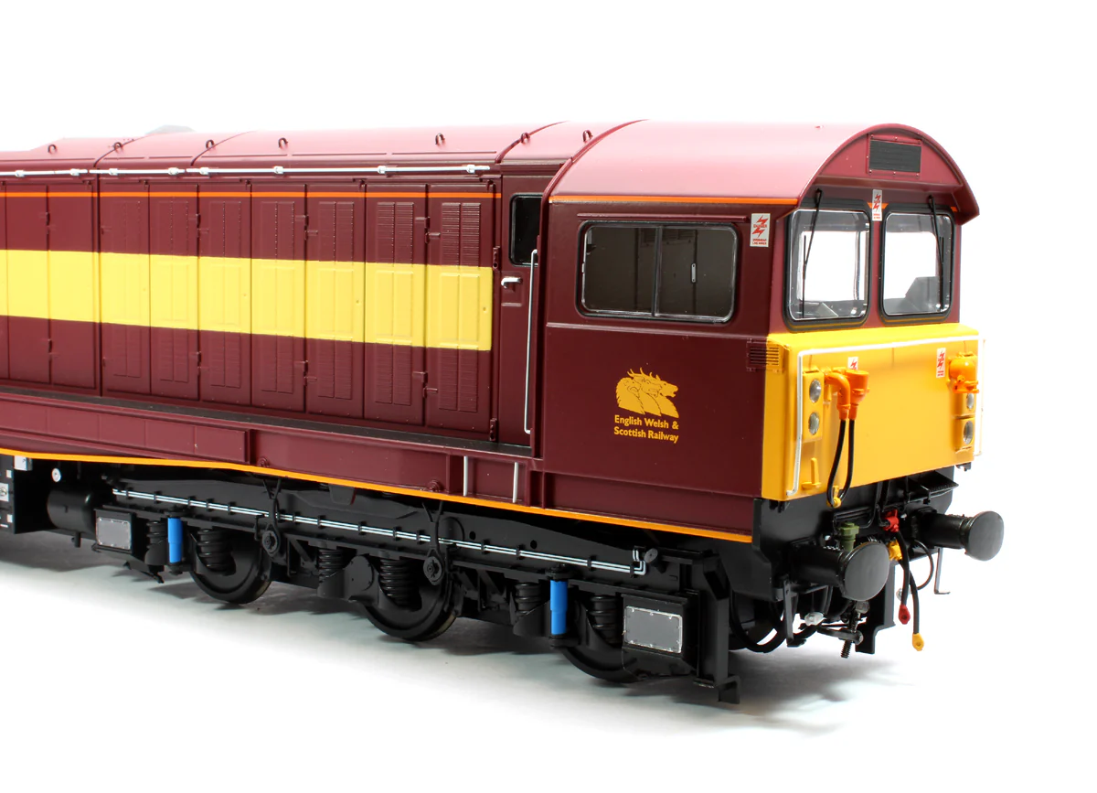5854 Class 58 EWS Red/Gold Diesel Locomotive - Image 6