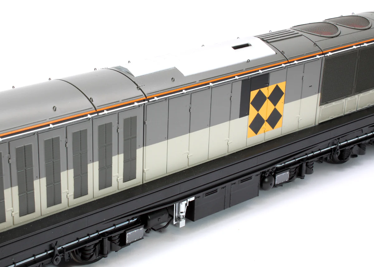 5853 Class 58 Railfreight Coal Sector Grey Diesel Locomotive - Image 6