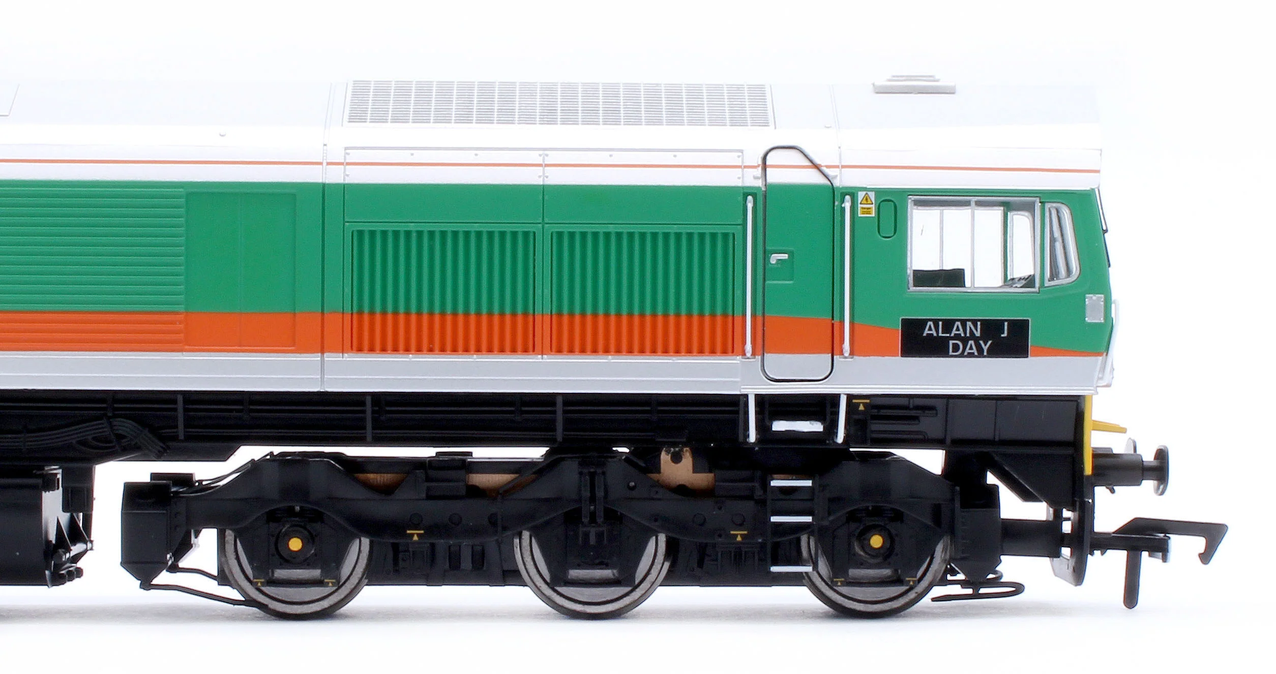 4D-005-007 Class 59 59002 MRL Green/Orange Alan J Day Diesel Locomotive - Image 8