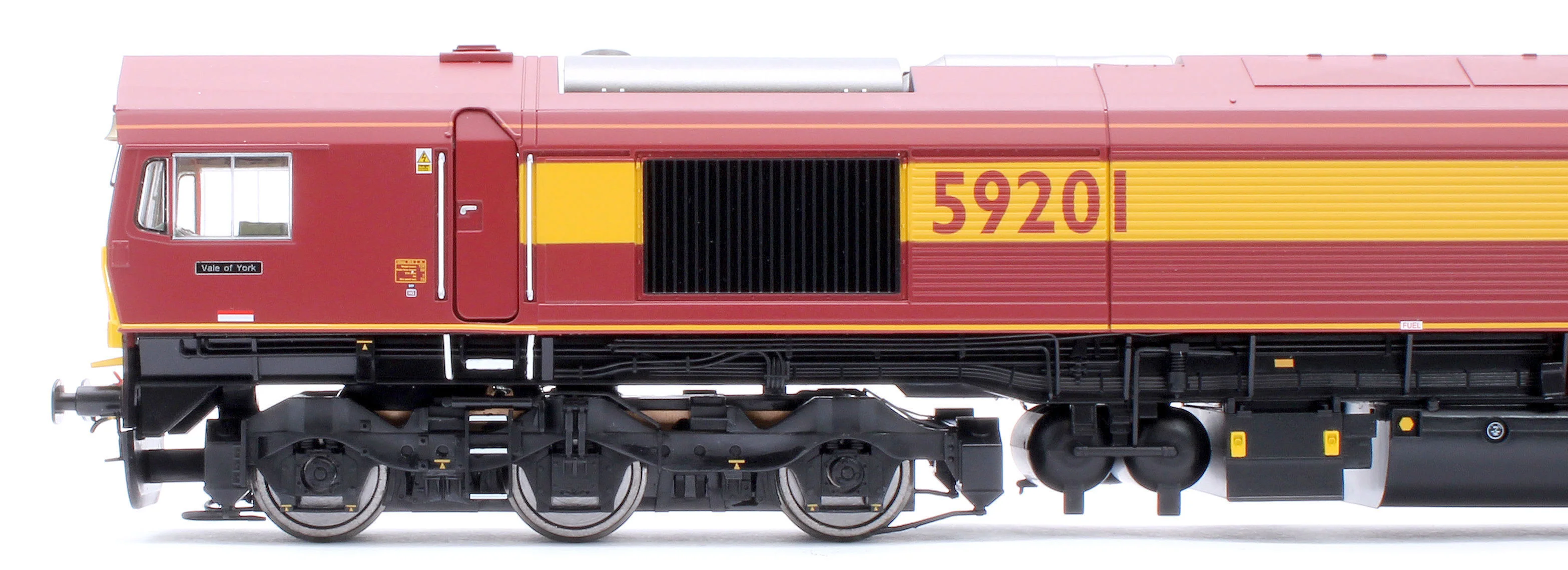4D-005-005SSM Class 59 59201 EWS Vale of York Diesel Locomotive - DCC Sound & Smoke Fitted - Image 6