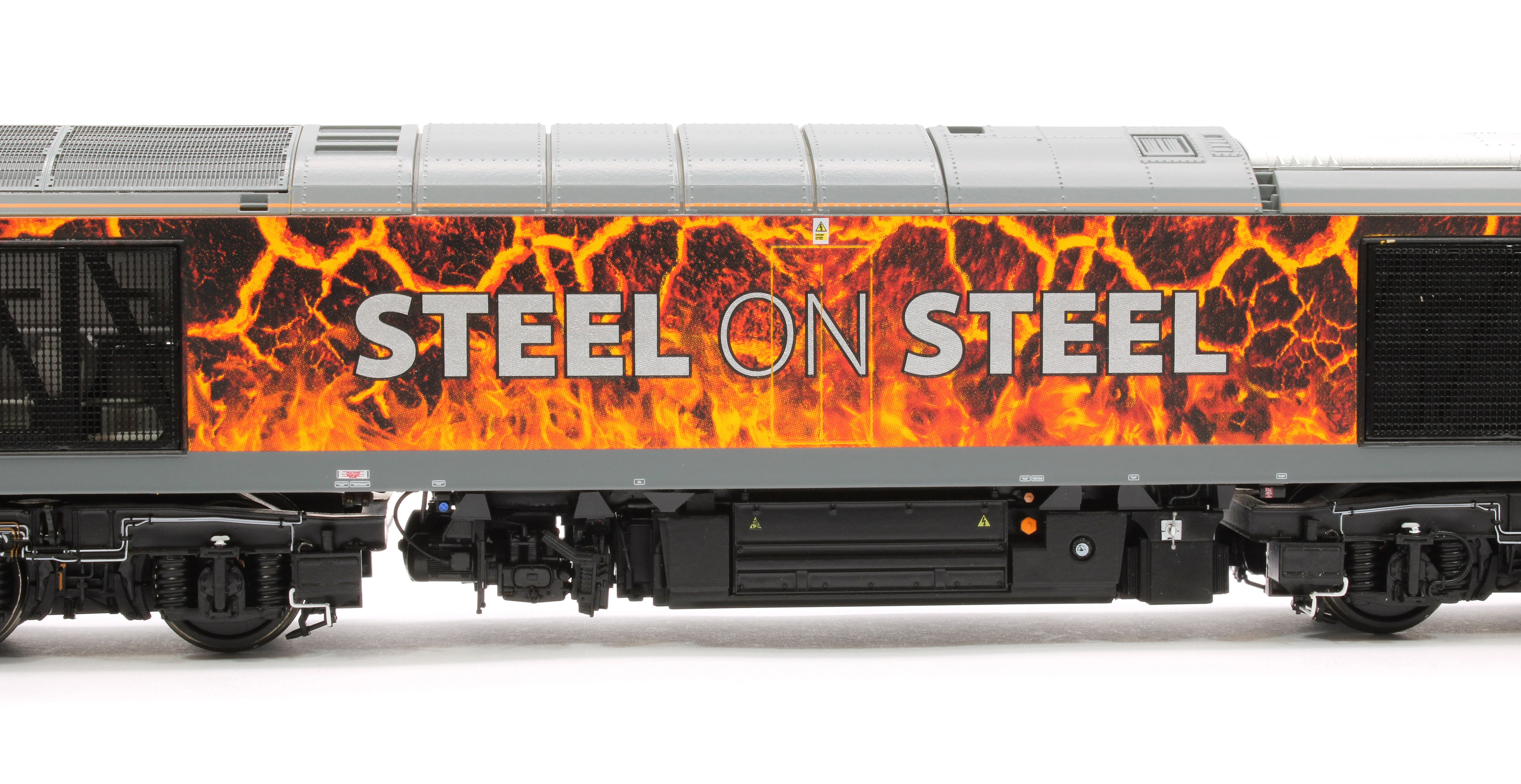 CM-60062-DBCS SF Class 60 062 DB Cargo UK “Steel on Steel - Sonia” Diesel Electric Locomotive - DCC Sound - Image 12