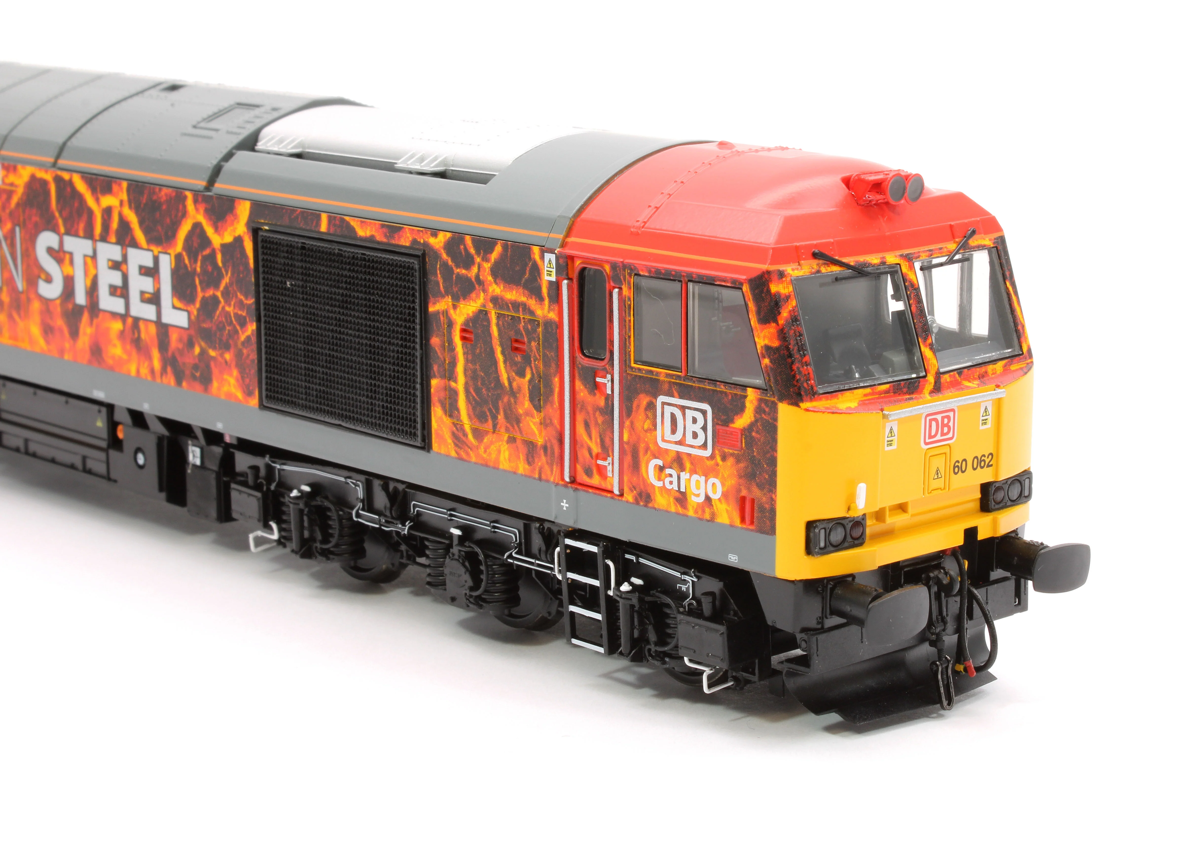 CM-60062-DBCS SF Class 60 062 DB Cargo UK “Steel on Steel - Sonia” Diesel Electric Locomotive - DCC Sound - Image 9