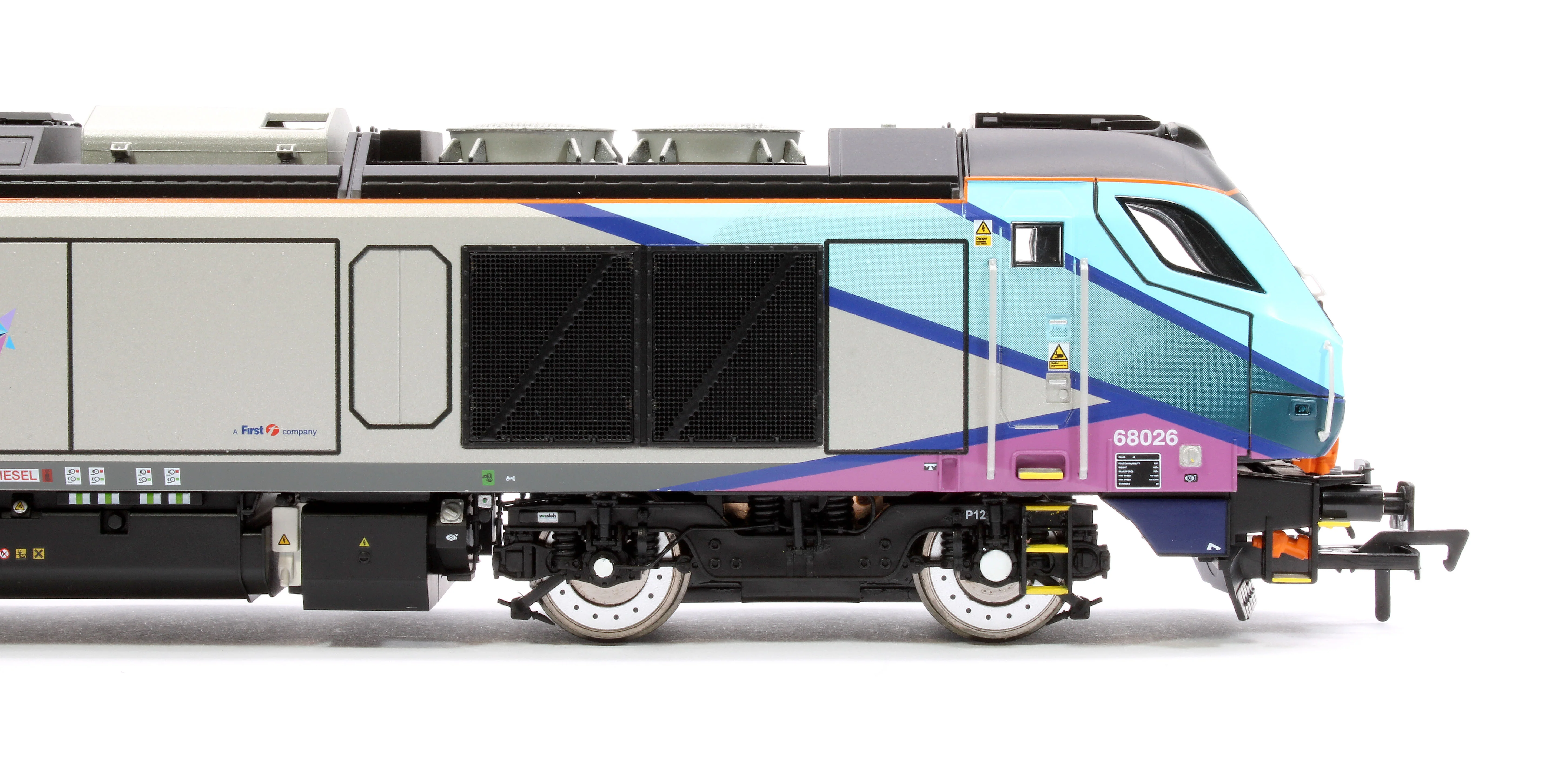 4D-022-024 Class 68 "Enterprise" 68026 Transpenine Express Diesel Locomotive - Image 8