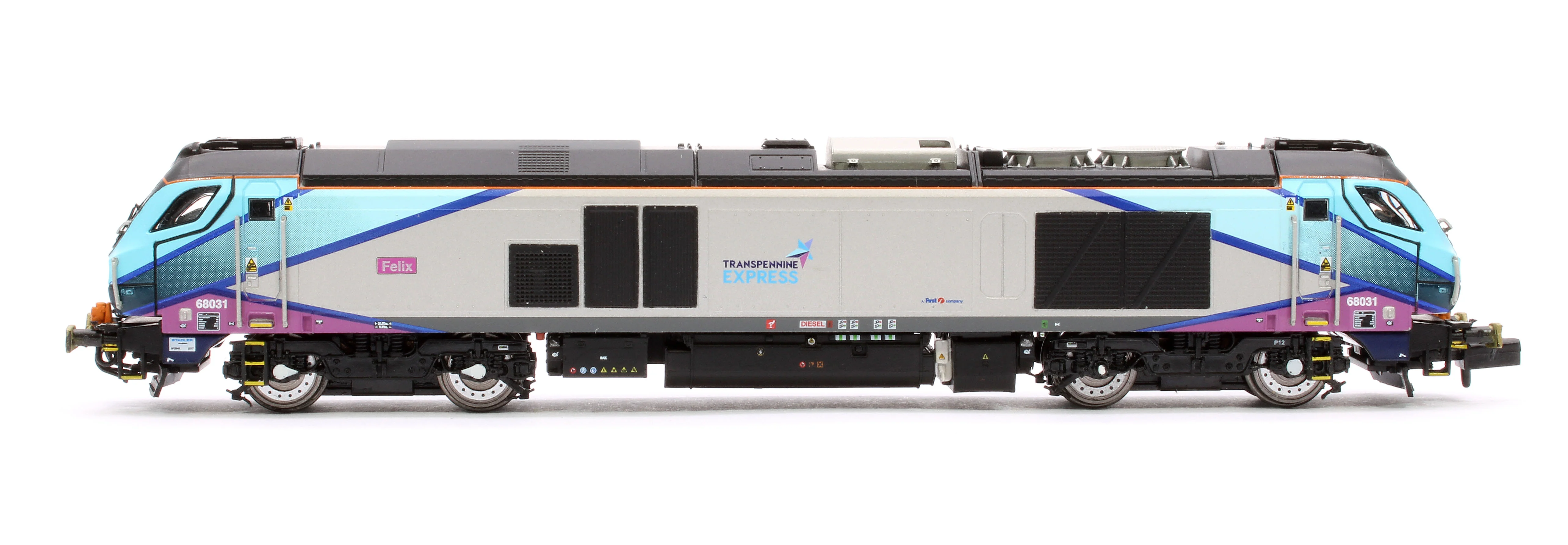 2D-022-015 Class 68 Felix 68031 Transpennine Express Diesel Locomotive - Image 5