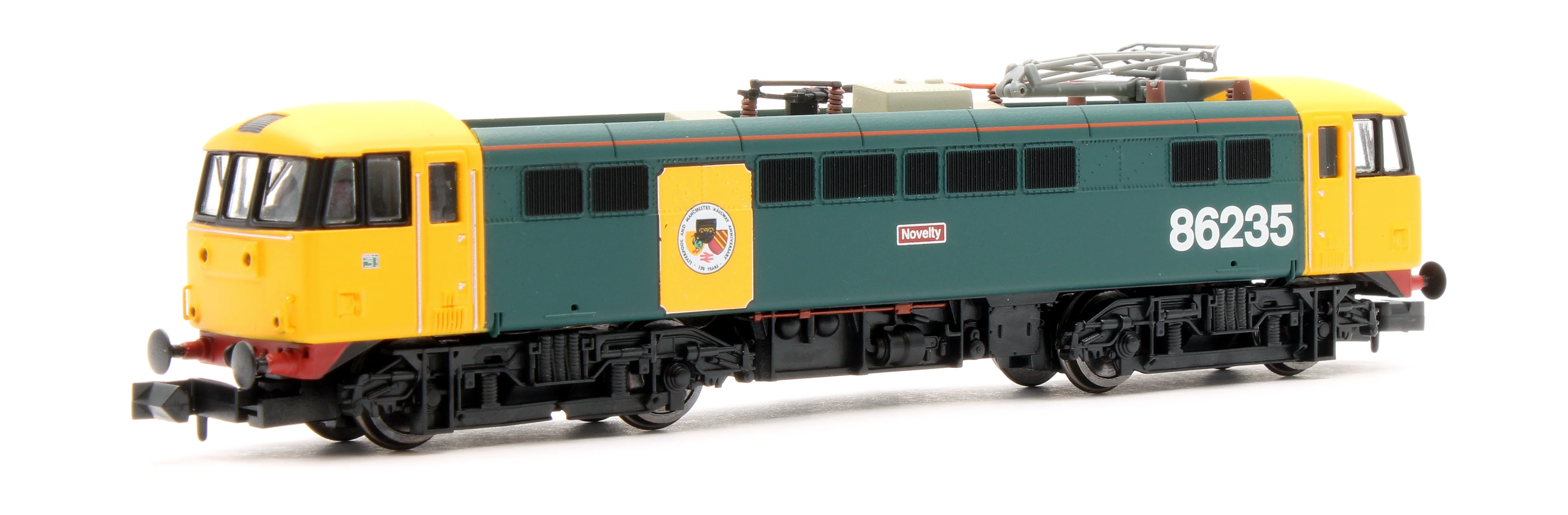 GM2210801 Class 86 235 'Novelty' BR Rainhill 150 Blue/Yellow Electric Locomotive - Image 3