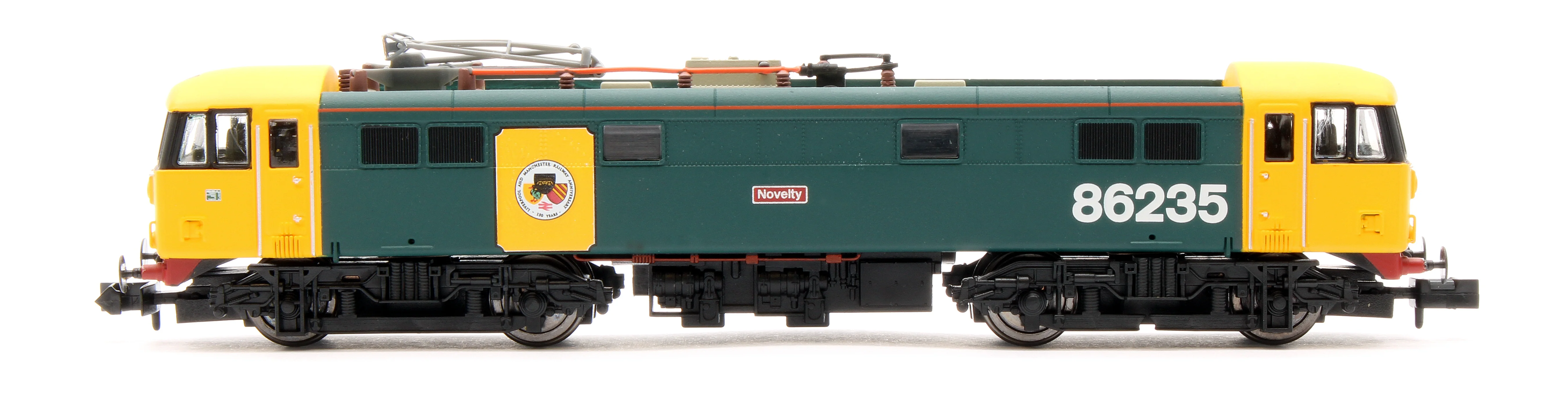 GM2210801 Class 86 235 'Novelty' BR Rainhill 150 Blue/Yellow Electric Locomotive - Image 5