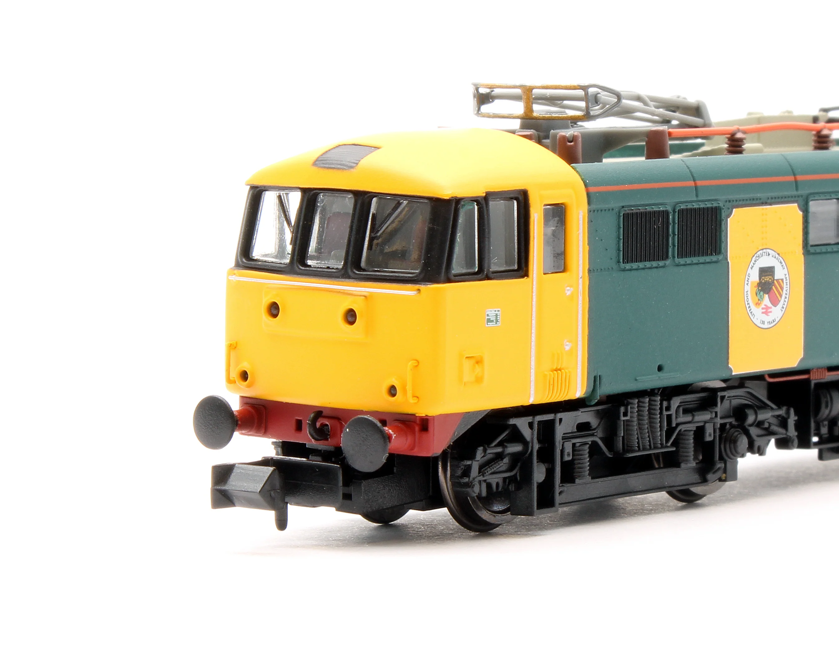 GM2210801 Class 86 235 'Novelty' BR Rainhill 150 Blue/Yellow Electric Locomotive - Image 7