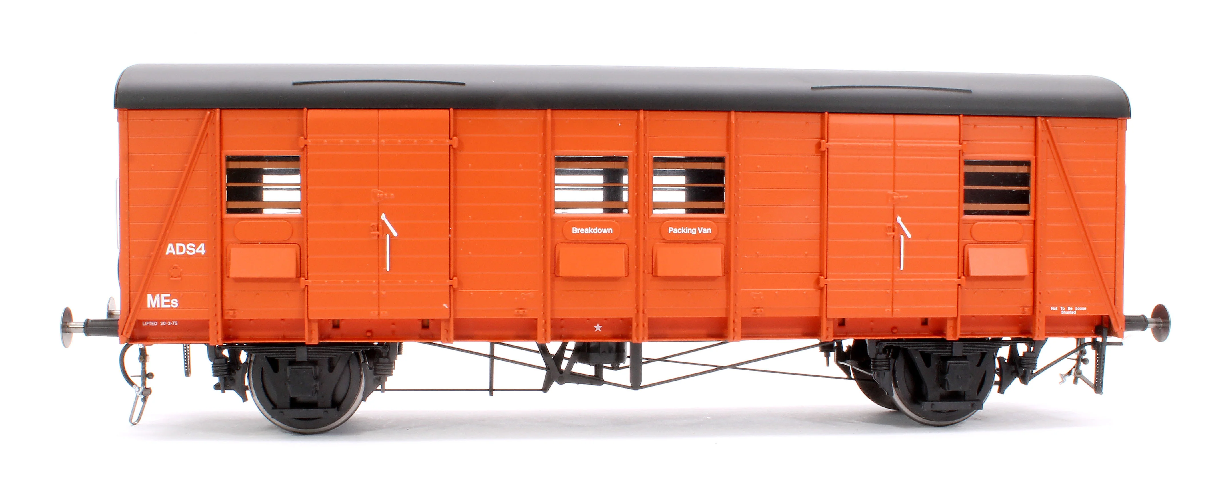 9155 SR Parcels & Miscellaneous Van (PMV) ADS4 BR Gulf Red (even planks) - Image 2