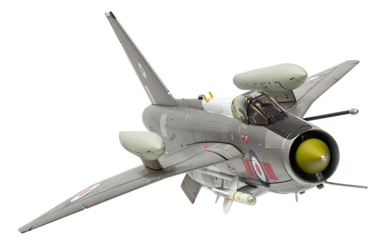 AA28404 English Electric Lightning F.6 XR726/N, RAF No.5 Squadron - Image 5