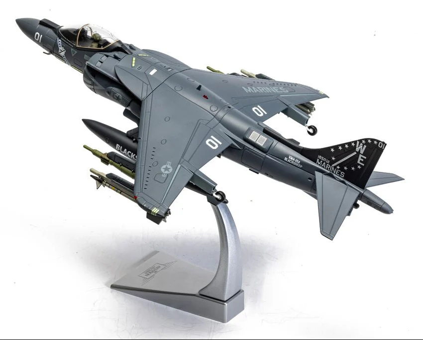 AA29303 McDonnell Douglas AV-8B+ Harrier II - 165001/01 - VMA-214 'Black Sheep' - Image 6