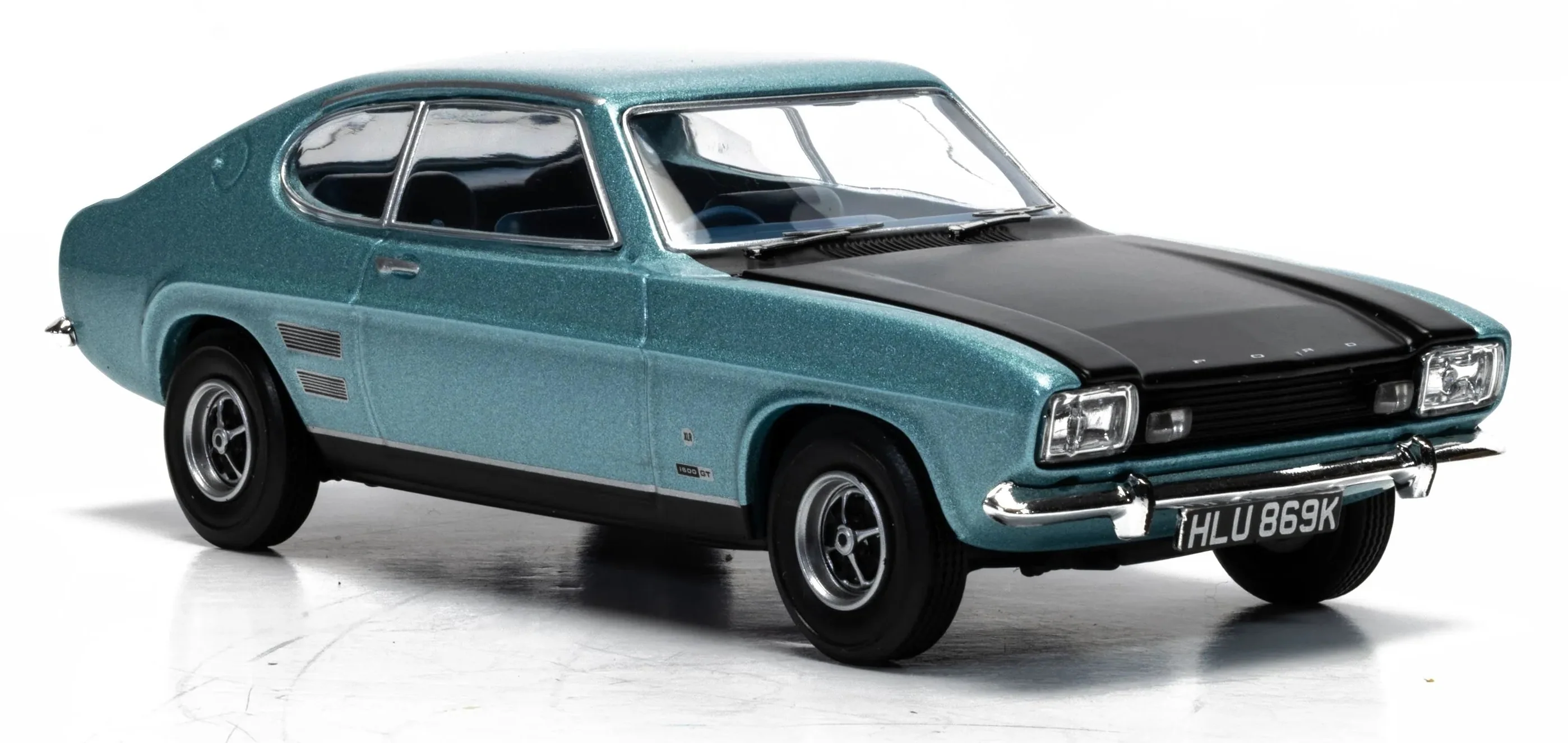 VA13320 Ford Capri Mk1, Glacier Blue - Image 2