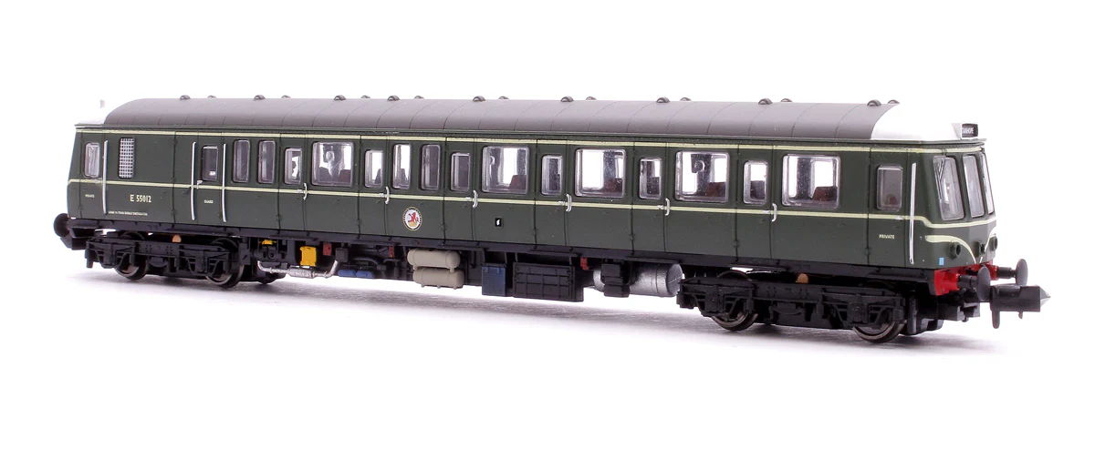 2D-015-004D Class 122 E55012 BR Green with Whiskers (Preserved) Diesel Locomotive - DCC Fitted - Image 3