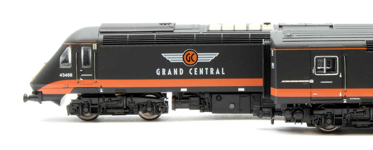2D-019-204 Class 43 HST Grand Central 43480 & 43468 HST Twin Pack (with Buffers) - Image 10