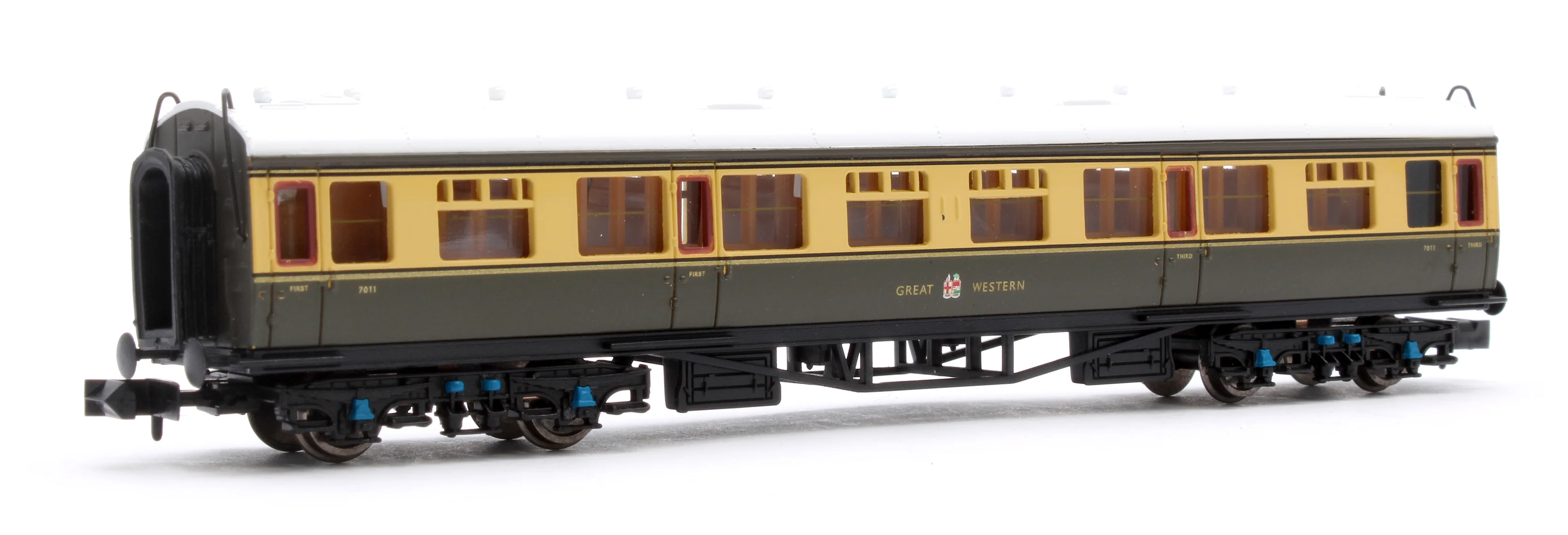 2P-000-059 Collett Coach Chocolate & Cream Composite Great Western 7011 - Image 3