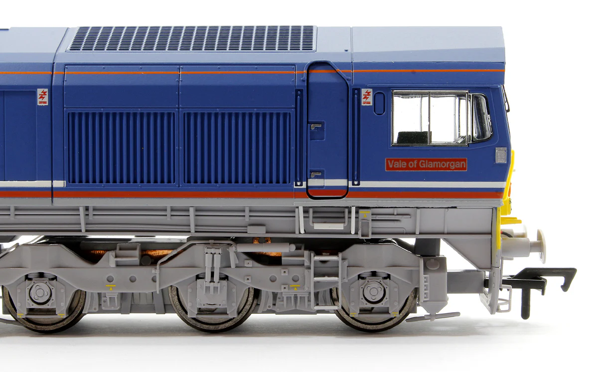 4D-005-003DSM Class 59 204 National Power Diesel Locomotive DCC Fitted with Smoke! - Image 11