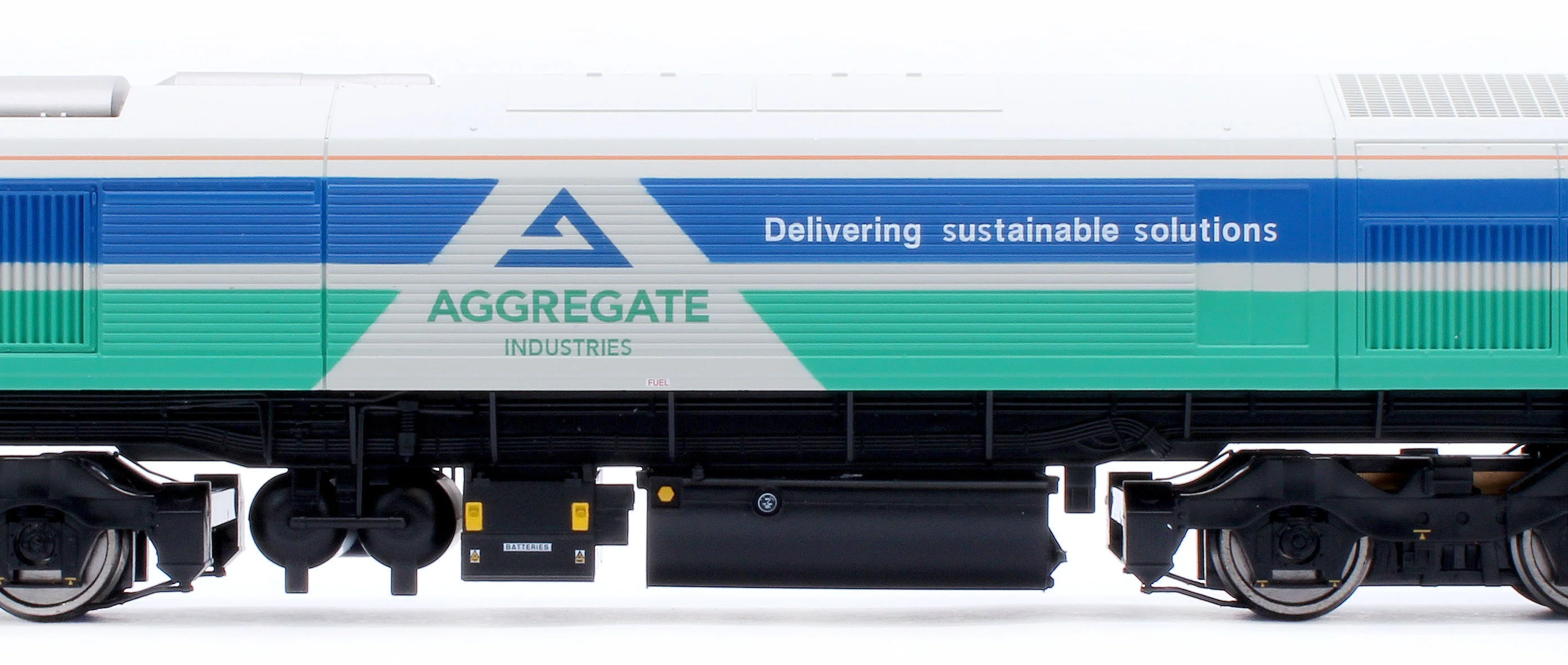 4D-005-010 Class 59 Aggregate Industries 59002 Alan J Day Diesel Locomotive - Image 7