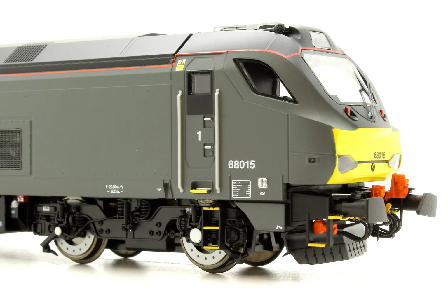 4D-022-012 Class 68 Chiltern 68015 in Chiltern Railways livery early service Diesel Locomotive - Image 3