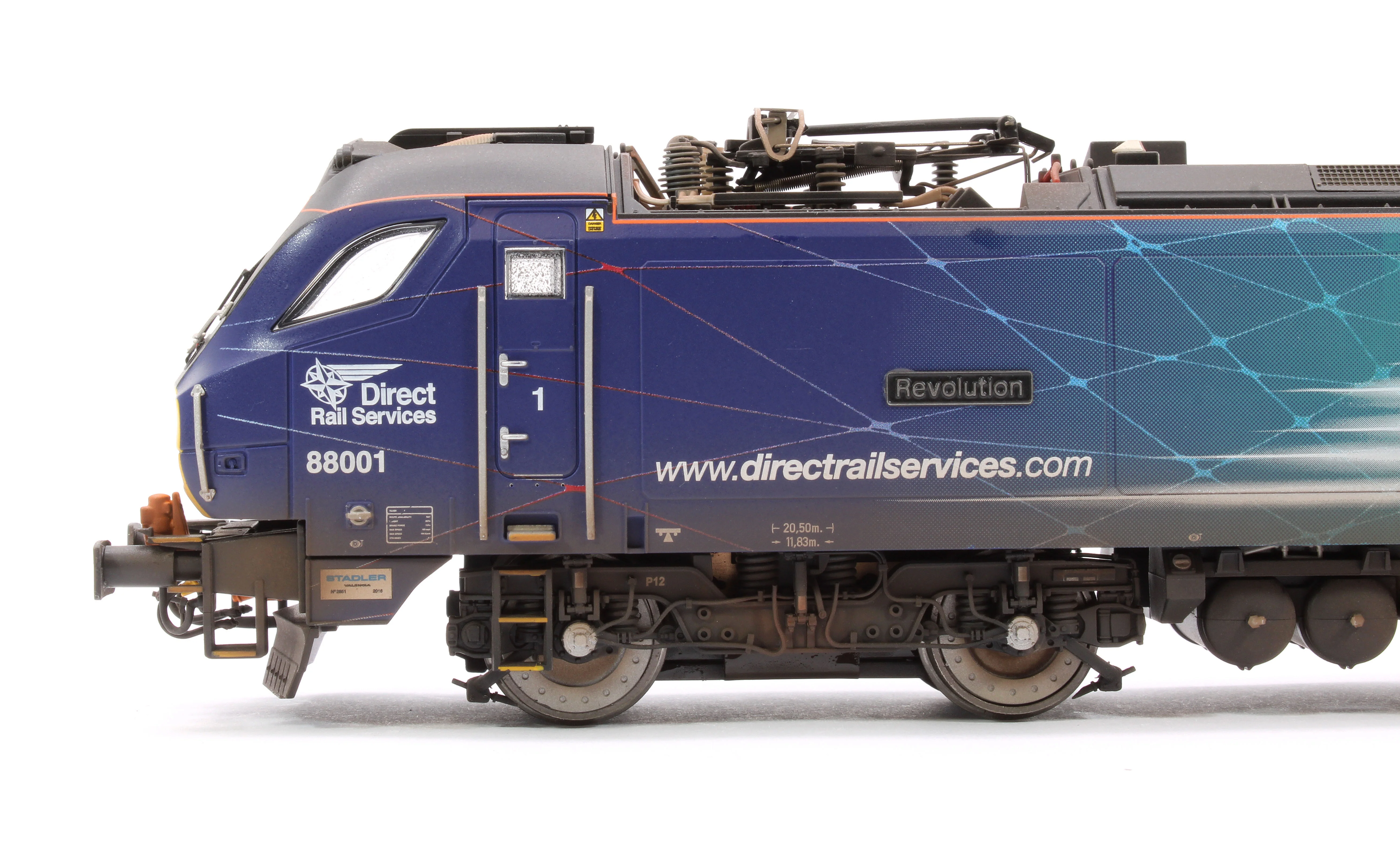 4D-088-001W Highly Detailed Premium Weathered Class 88 'Revolution' 88001 DRS Electro-Diesel Locomotive - Image 7