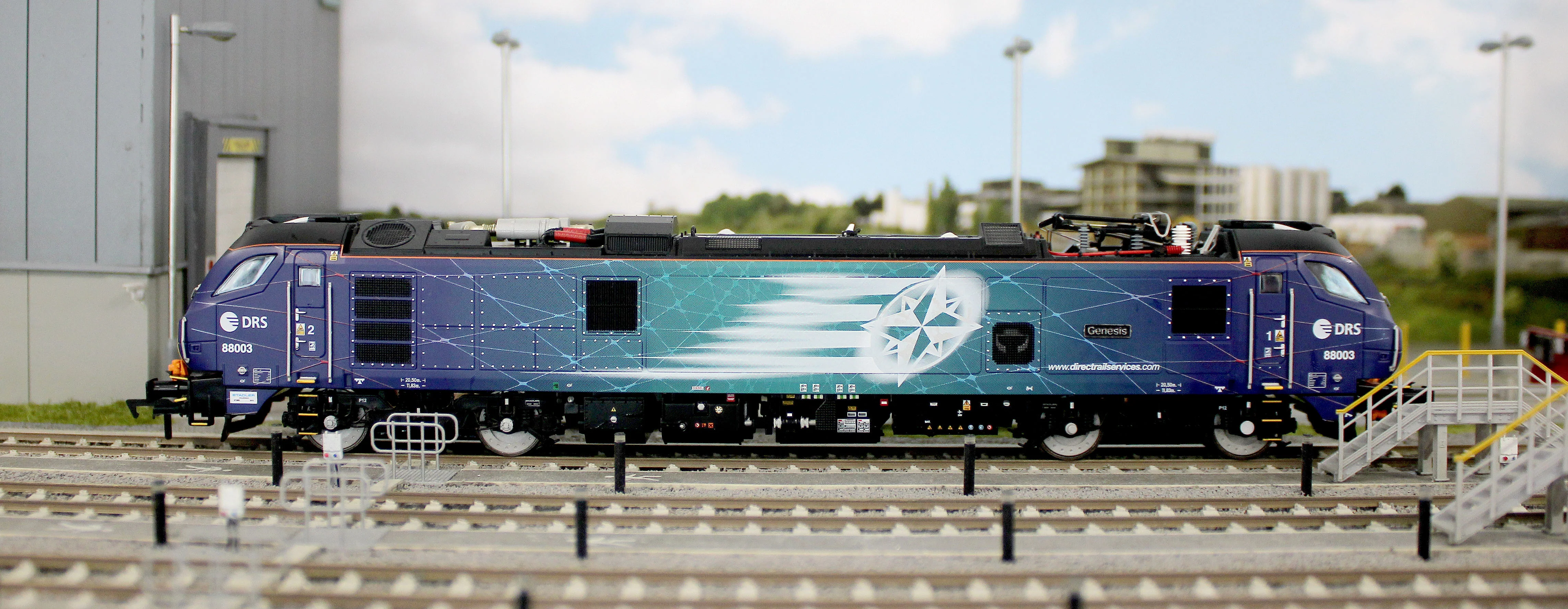 4D-088-002 Class 88 'Genesis' 88003 DRS Electro-Diesel Locomotive - Image 13