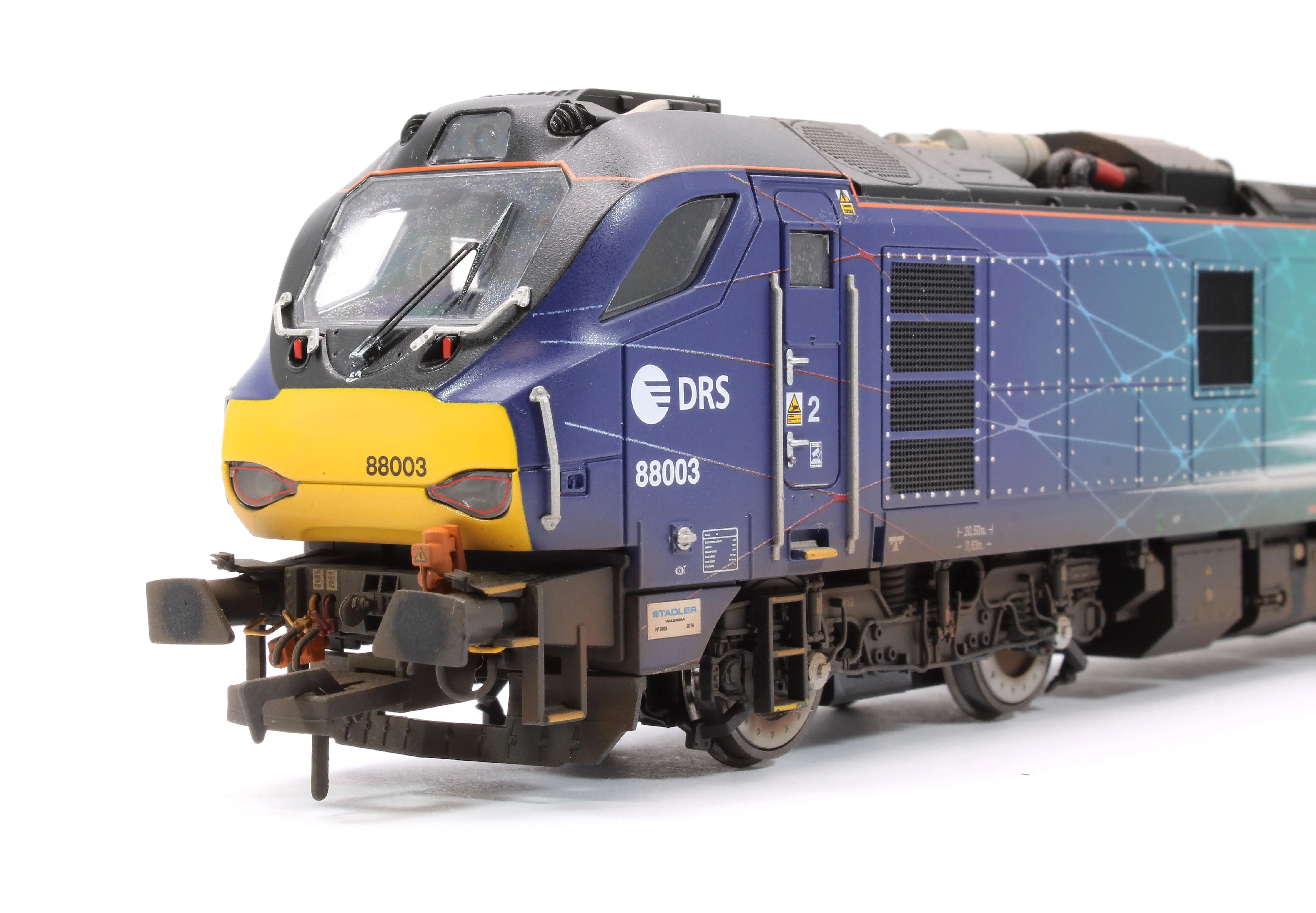 4D-088-002SW Highly Detailed Premium Weathered Class 88 'Genesis' 88003 DRS Electro-Diesel Locomotive (DCC Sound & Working Pantograph) - Image 9