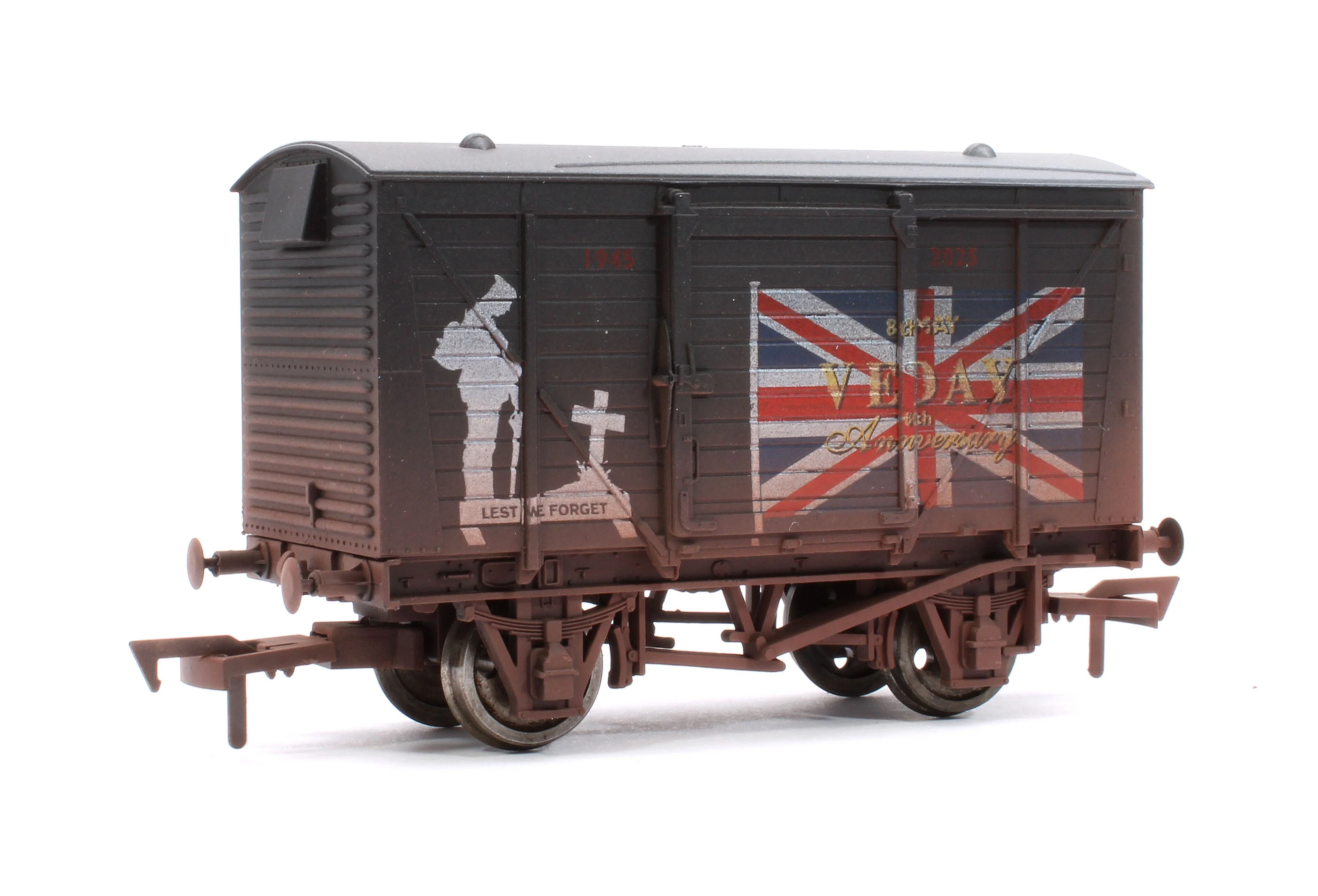 4F-011-149 Pre-Owned Ventilated Van VE Day 80th Anniversary Army - Weathered