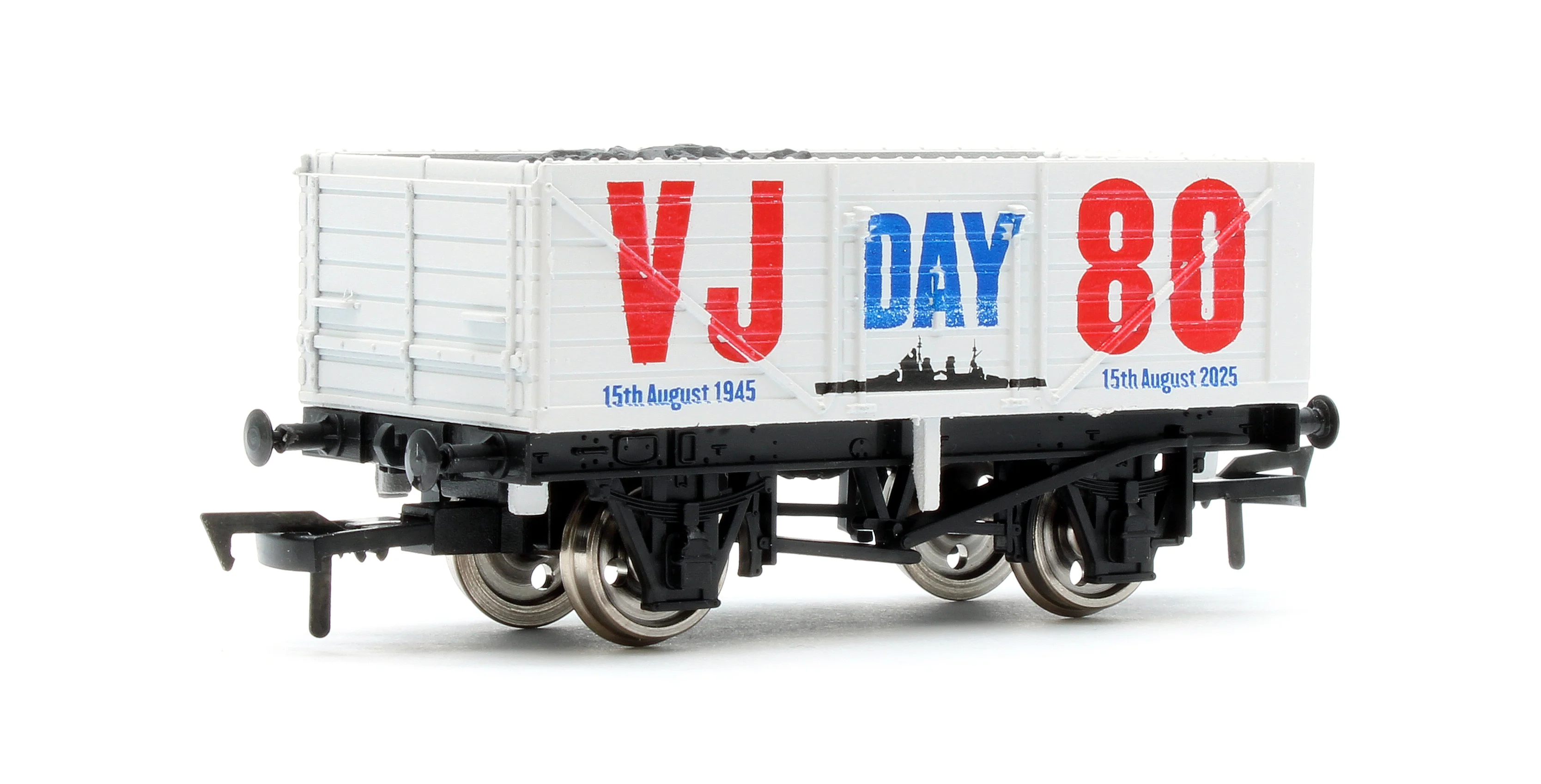 4F-071-186 7 Plank VJ Day Navy 80th Anniversary
