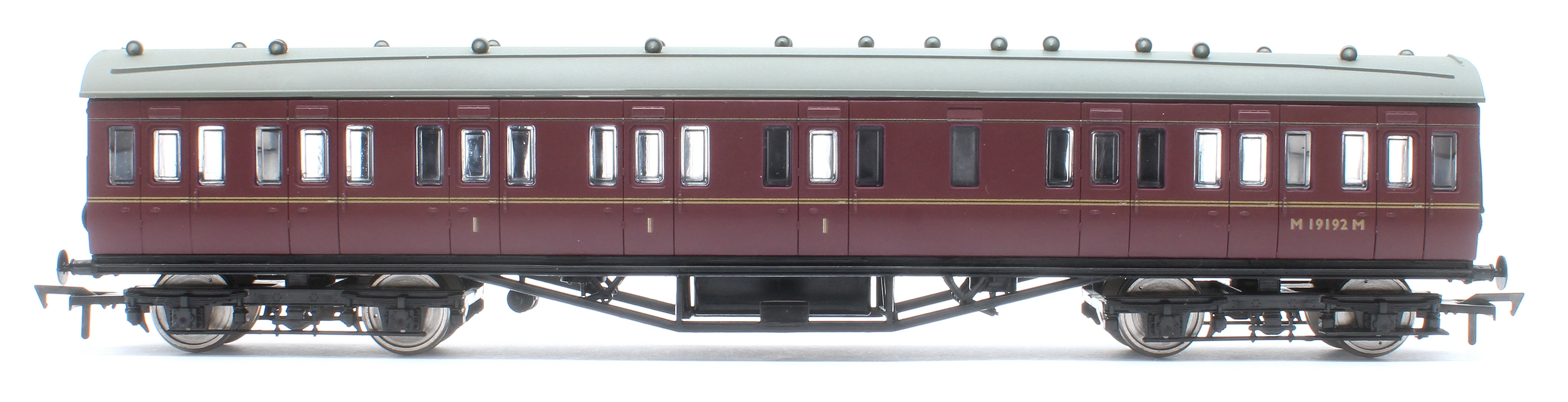 4P-010-151 57ft Stanier Non-Corridor Composite M19192M BR Lined Maroon - Image 2