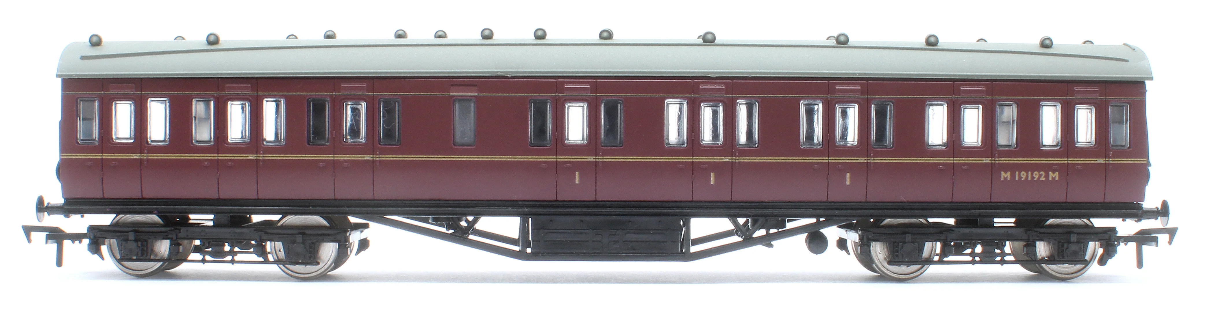 4P-010-151 57ft Stanier Non-Corridor Composite M19192M BR Lined Maroon - Image 4