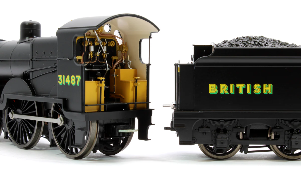 4S-028-006 SECR Maunsell D1 Class BR Black (Sunshine Lettering) 4-4-0 Steam Locomotive No.31487 - Image 7