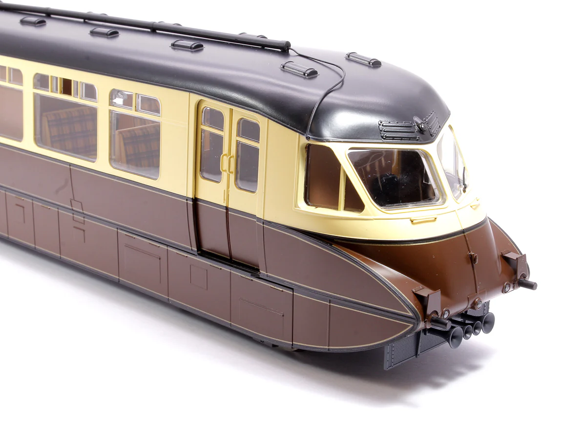 7D-011-004 Streamlined Railcar W11 BR Lined Chocolate & Cream Diesel Locomotive - Image 6