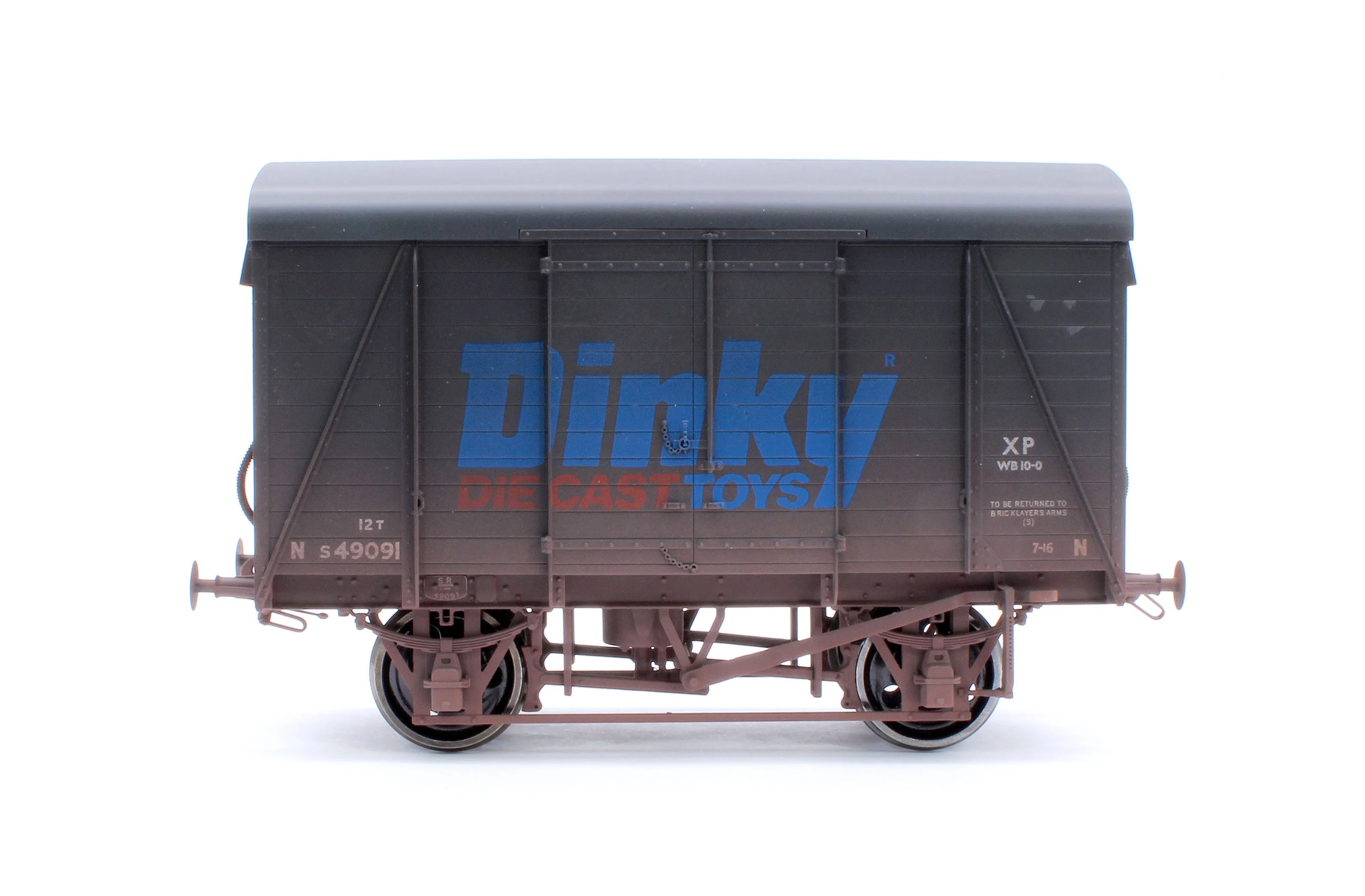 7F-069-009W Southern Railway 12T Van Dinky - Weathered - Image 3