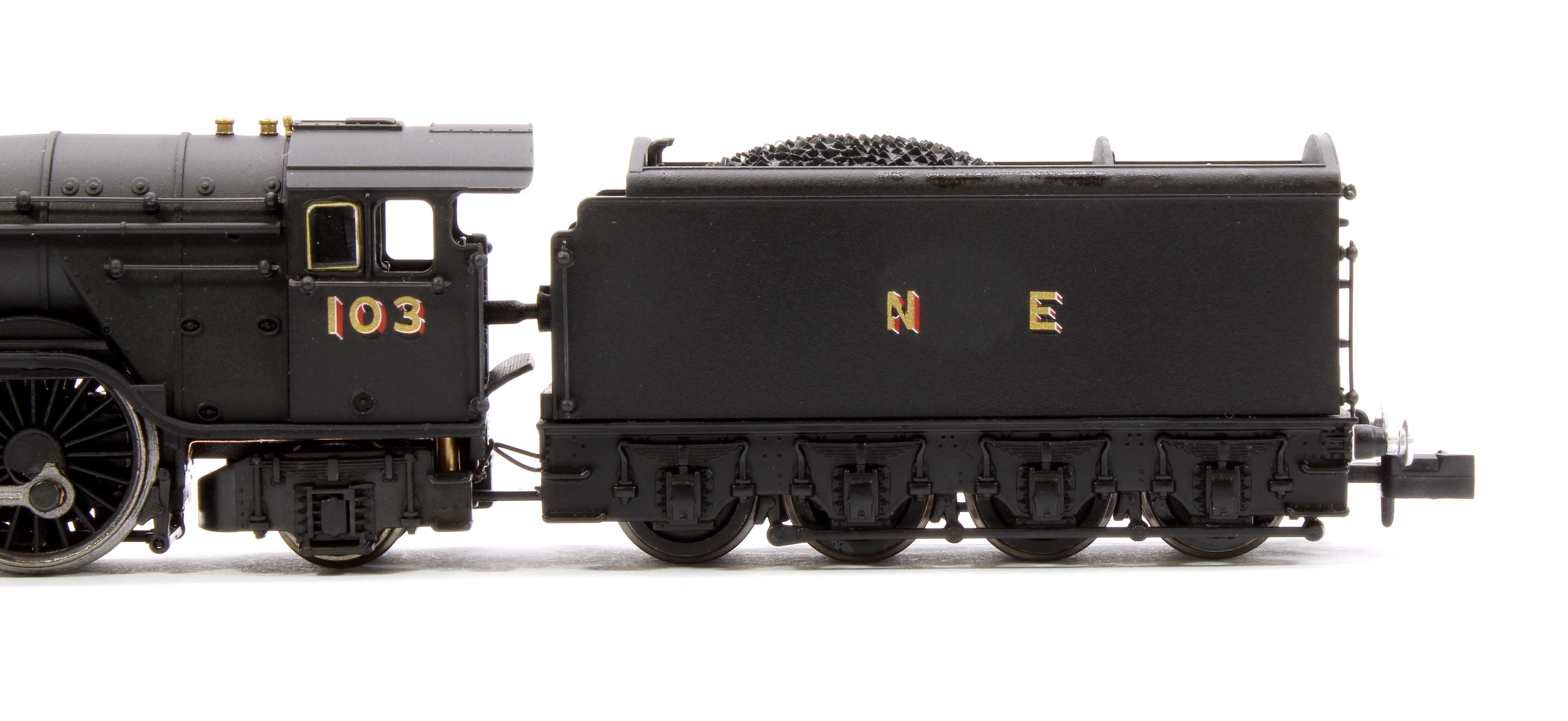 2S-011-002D A10 Flying Scotsman 103 Wartime Black NE Steam Locomotive - DCC Fitted - Image 7