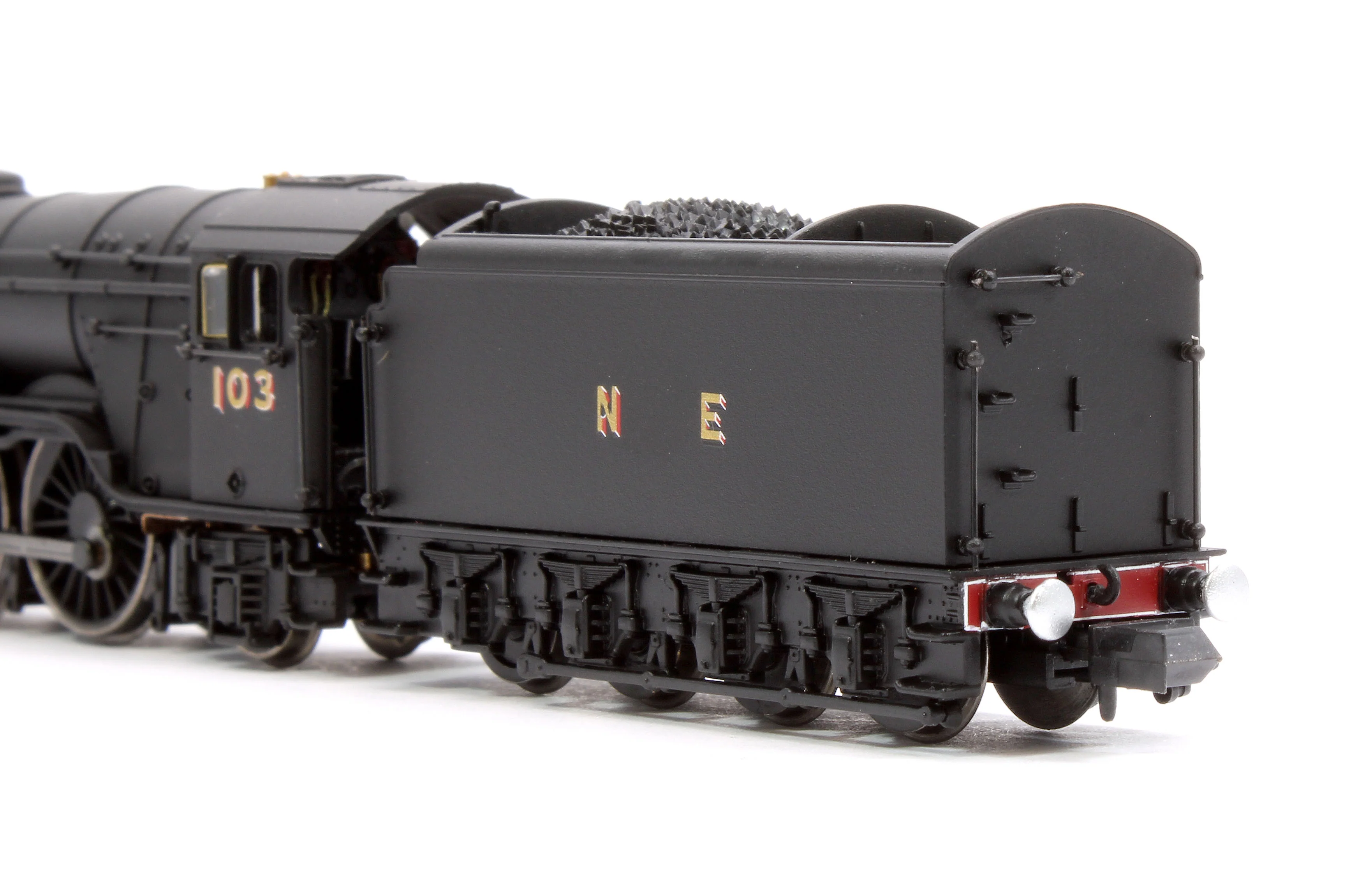 2S-011-002D A10 Flying Scotsman 103 Wartime Black NE Steam Locomotive - DCC Fitted - Image 9