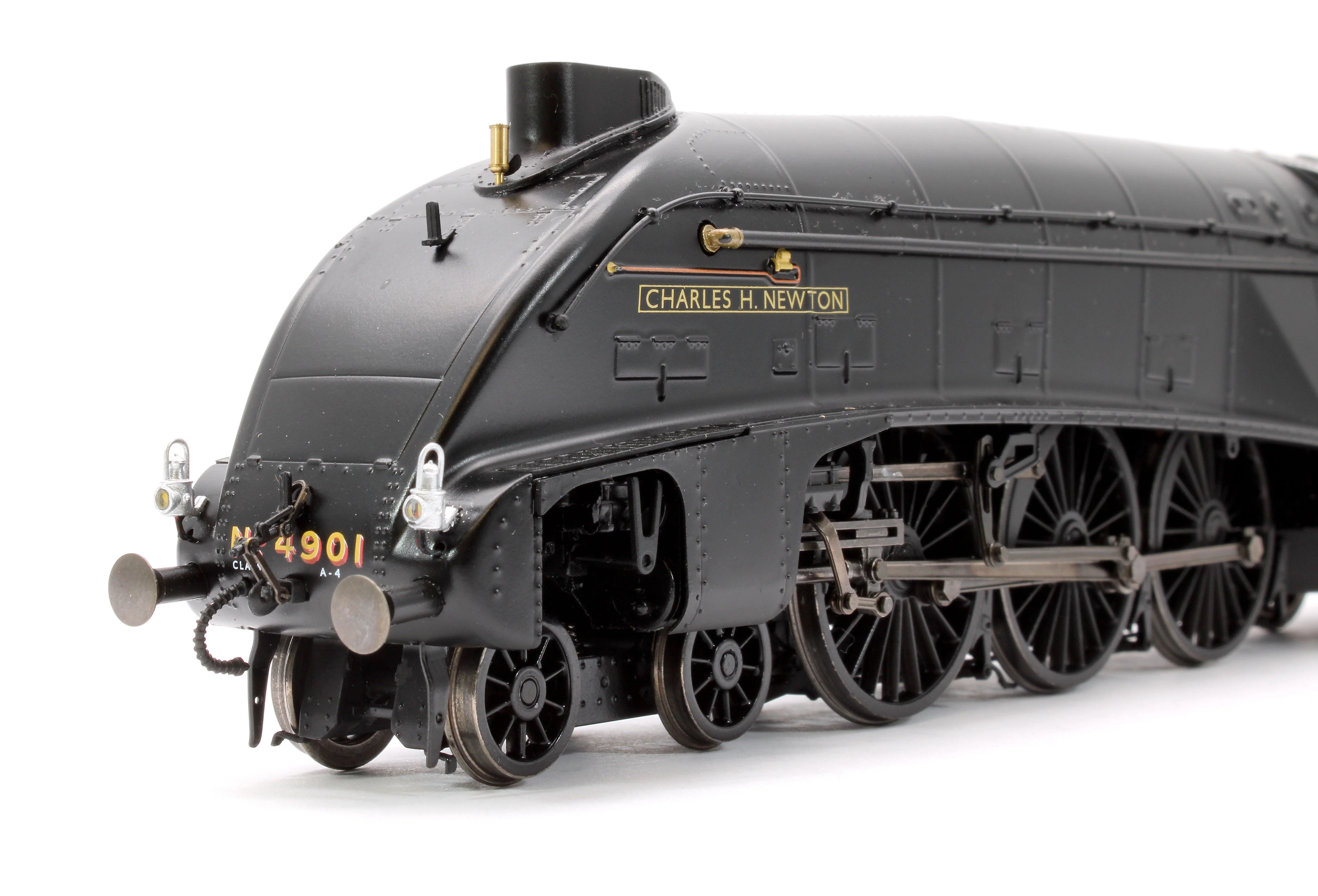 BL-001-009 Black Label Class A4 Charles Newton Wartime Black Unvalanced 4-6-2 No.4901 Steam Locomotive - DCC Sound & Smoke - Image 10