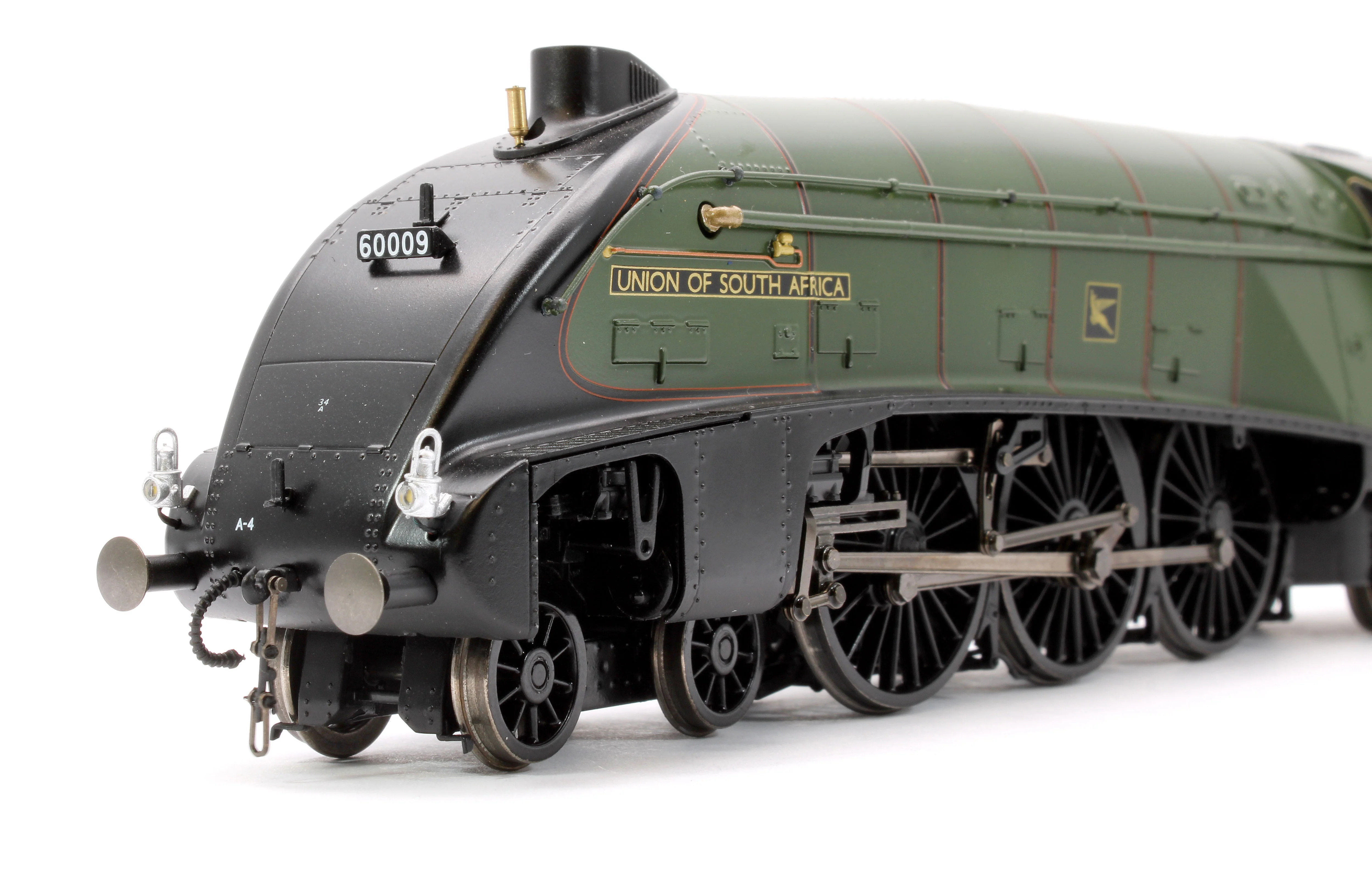 BL-001-013 Black Label Class A4 Union of South Africa BR Green (Early Crest) Unvalanced 4-6-2 No.60009 Steam Locomotive - DCC Sound & Smoke - Image 10