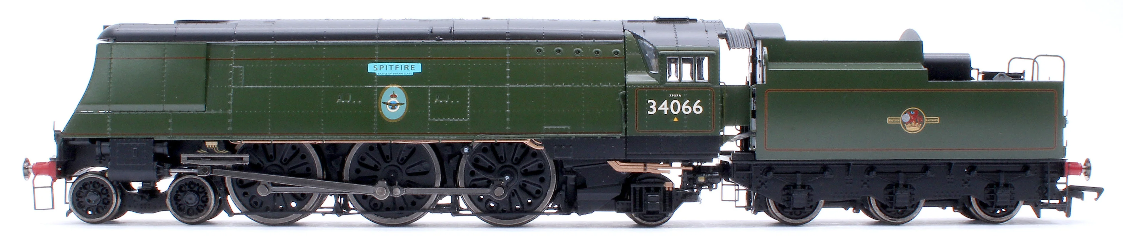BL-002-002 Black Label Battle of Britain Spitfire 34066 BR Green Late Crest Steam Locomotive - DCC Sound & Smoke - Image 2