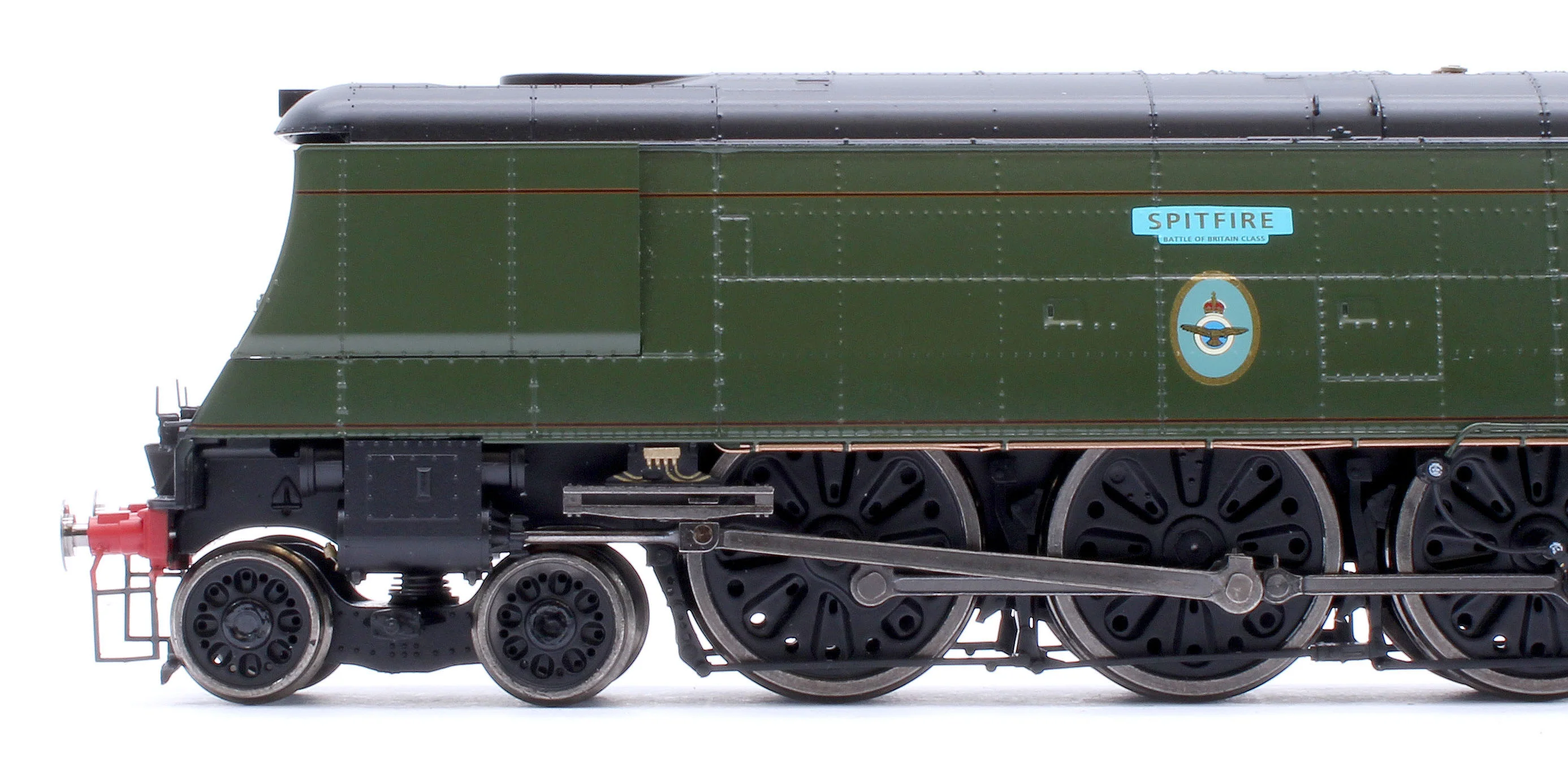 BL-002-002 Black Label Battle of Britain Spitfire 34066 BR Green Late Crest Steam Locomotive - DCC Sound & Smoke - Image 7