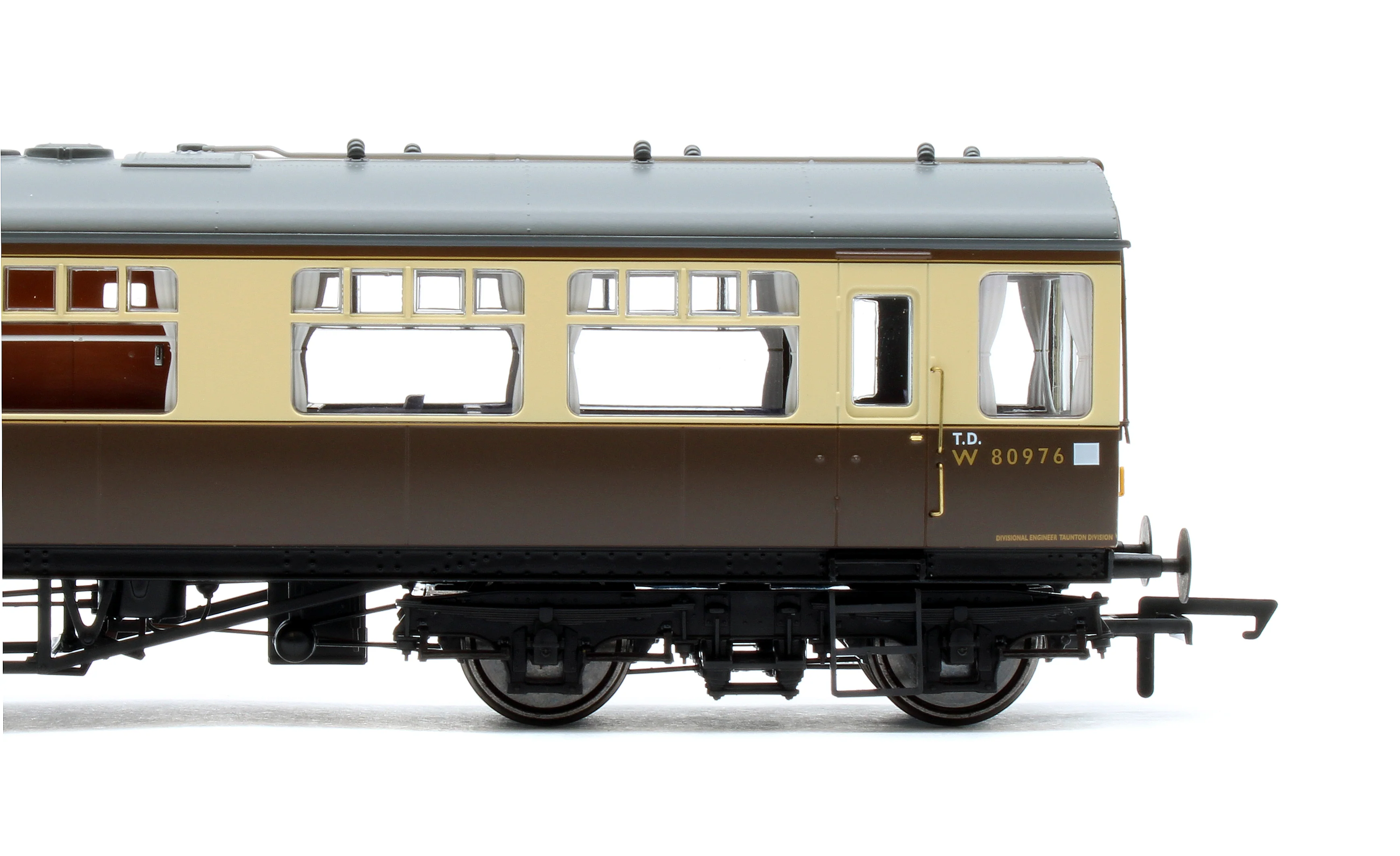BL-201-002 Black Label GWR Great Western Q13 Inspection Saloon, BR WR Chocolate & Cream W80976W - Image 5
