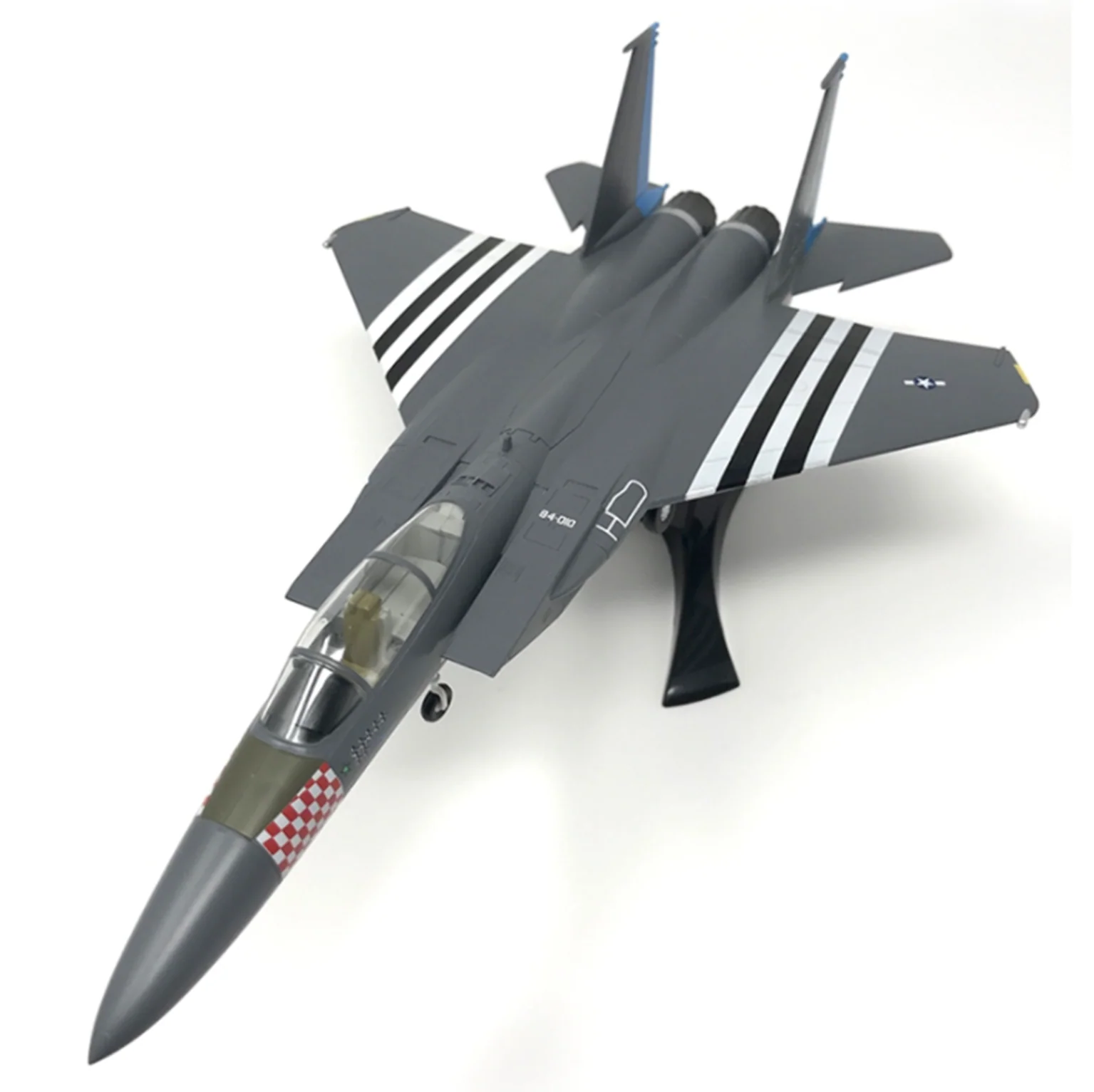 PKEA33308 F-15C Eagle 84-010 LN D-Day Bachmann Exclusive - Image 2