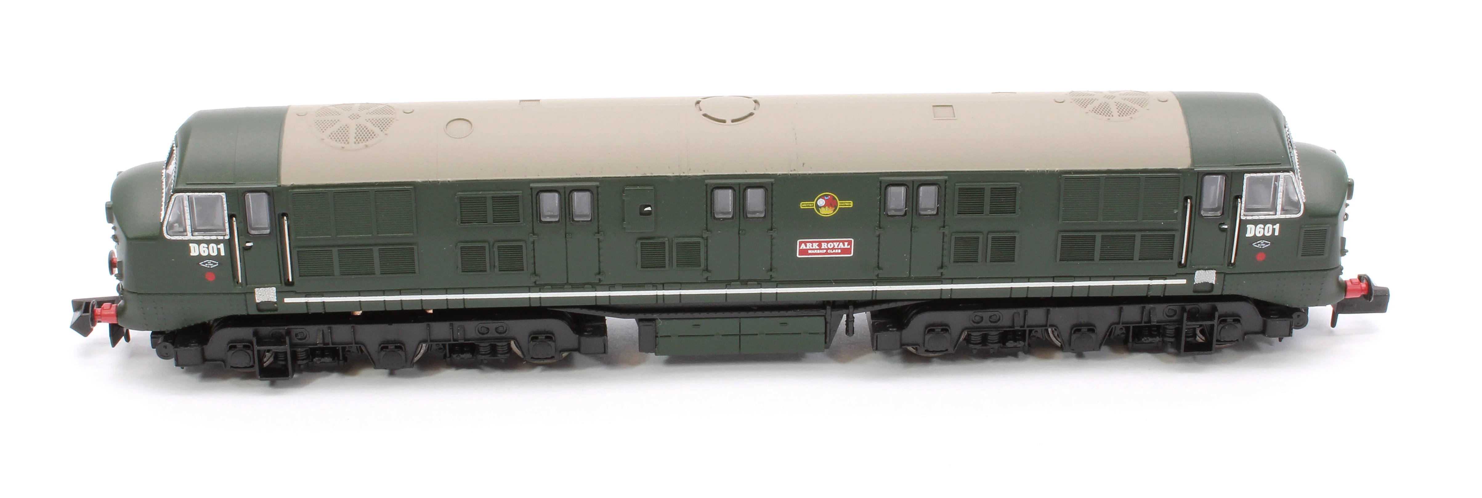 E84523 Class 41 'Warship' Disc Headcode D601 'Ark Royal' BR Green (Late Crest) Diesel Locomotive - Image 9