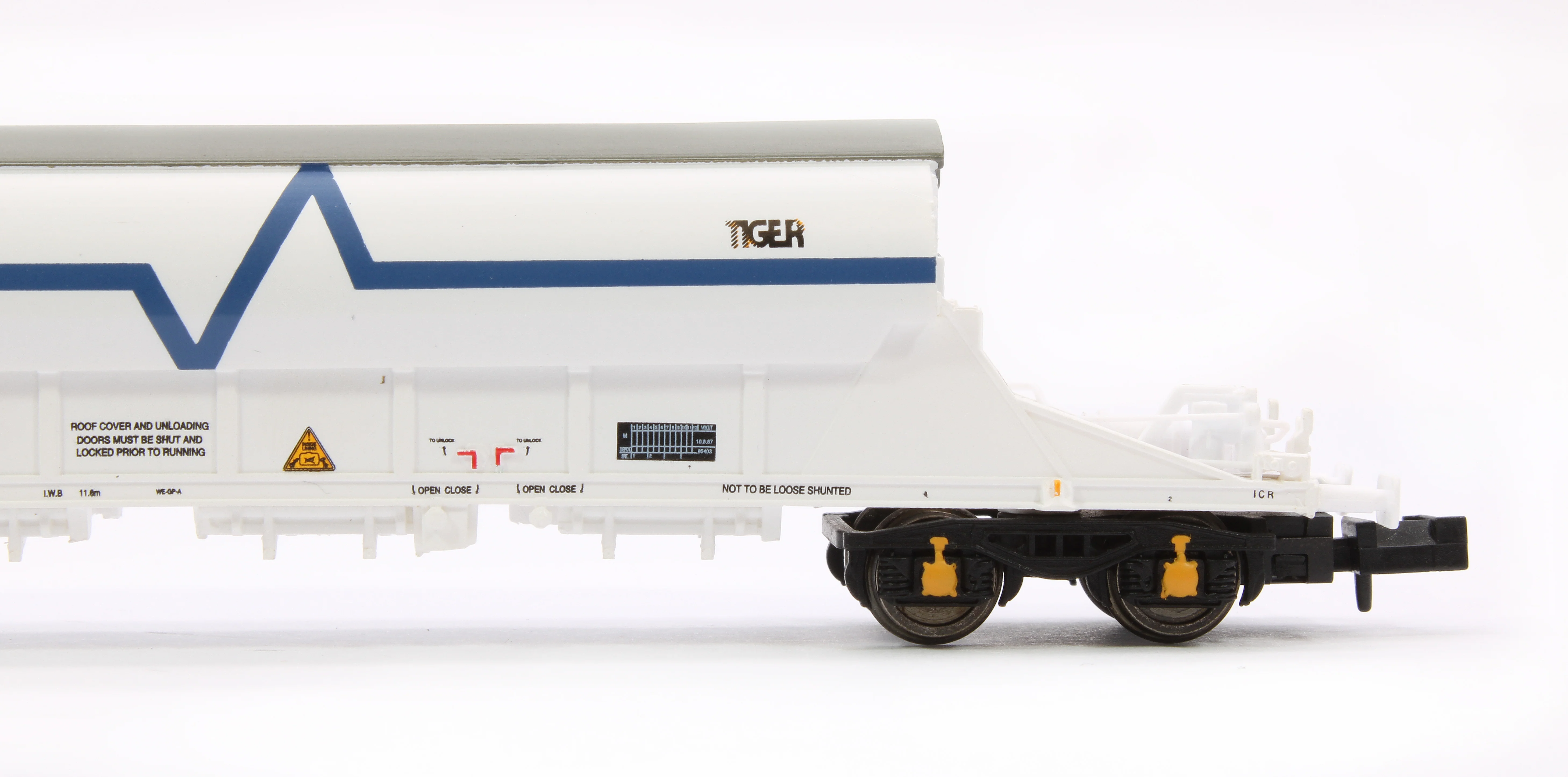 E87532 PBA Tiger TRL 11627 ECC International White - Image 5