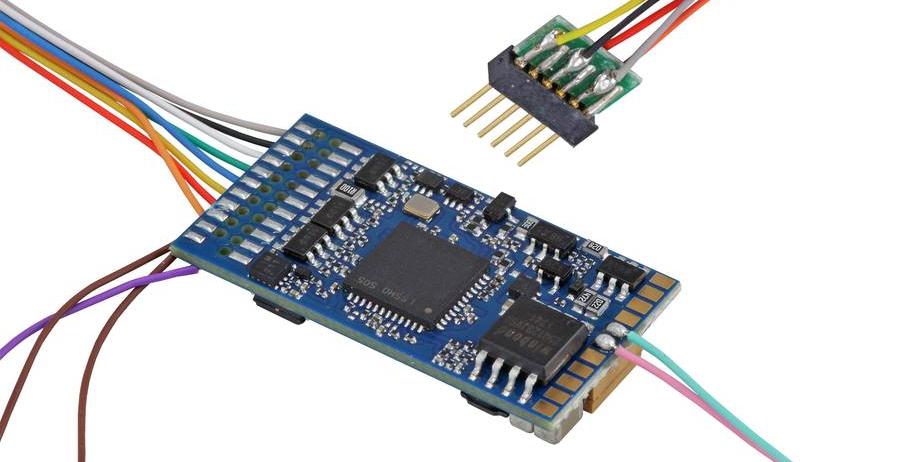 58416 LokSound 5 DCC/MM/SX/M4 Blank Decoder 6-pin NEM651 with Speaker 11x15mm