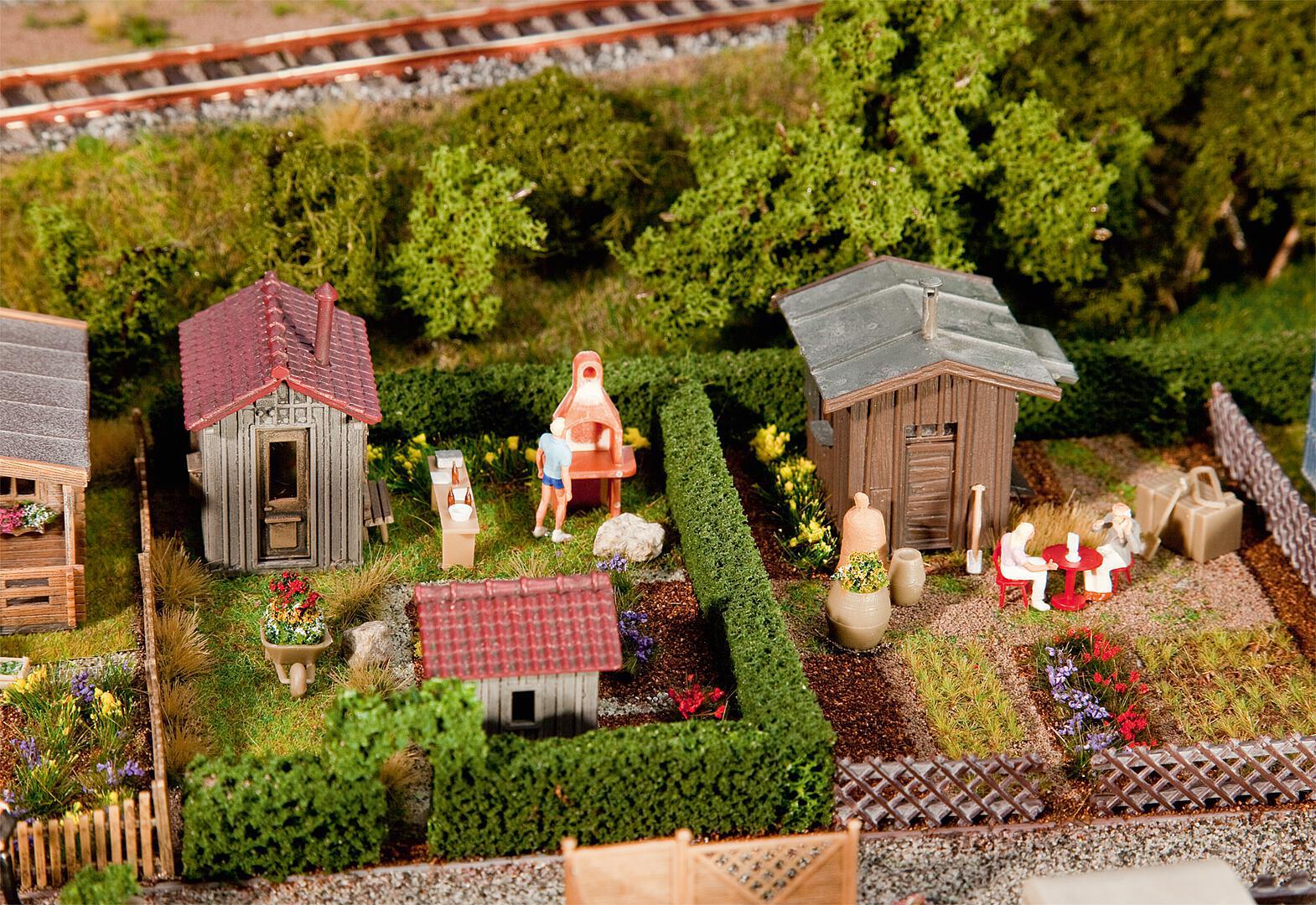 180494 Allotments with Sheds (2) Kit III