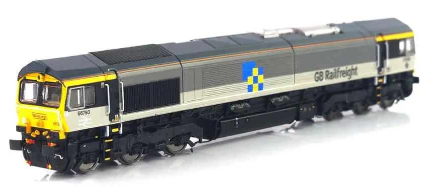 GM2210104D Class 66 793 Railfreight Construction Diesel Locomotive - DCC Fitted - Image 2