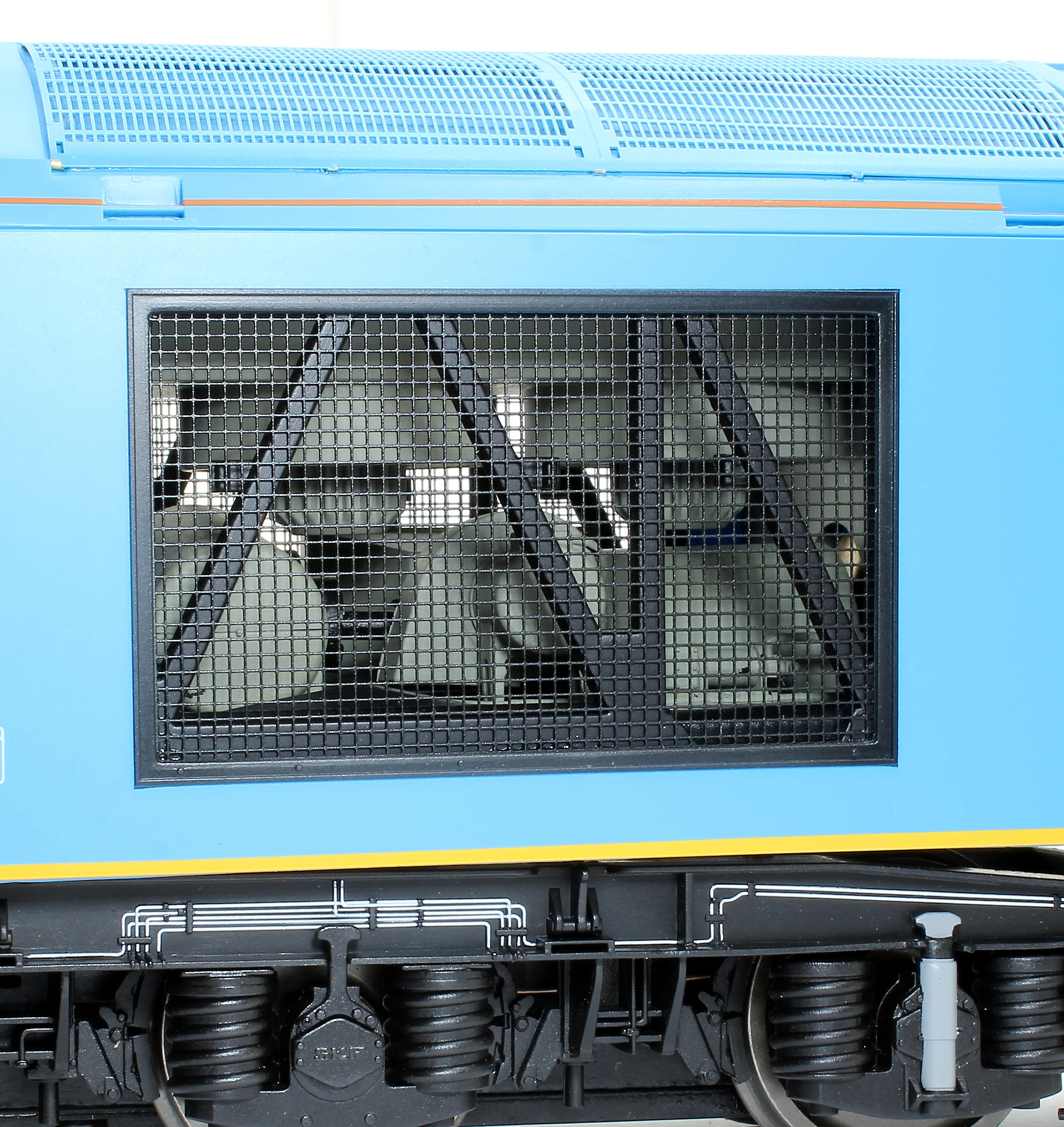 GM7240204 Class 60 Diesel 60 033 Tees Steel Express British Steel Blue Diesel Locomotive - Image 7