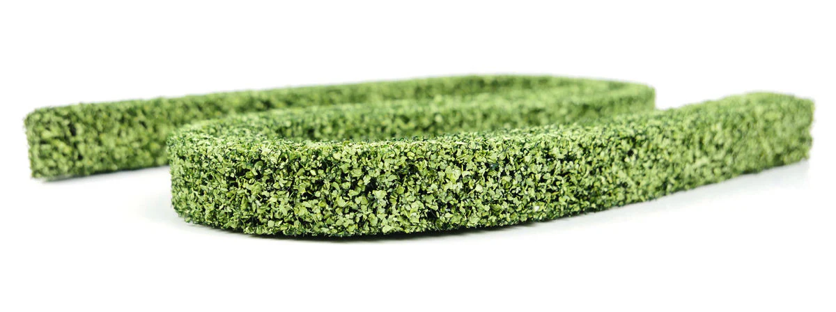 GM1610 Light Green Hedgerow 2 X 50cm