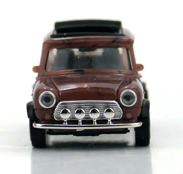 GM393 Mini Cooper Marble Effect W//Extra Headlights - Image 2